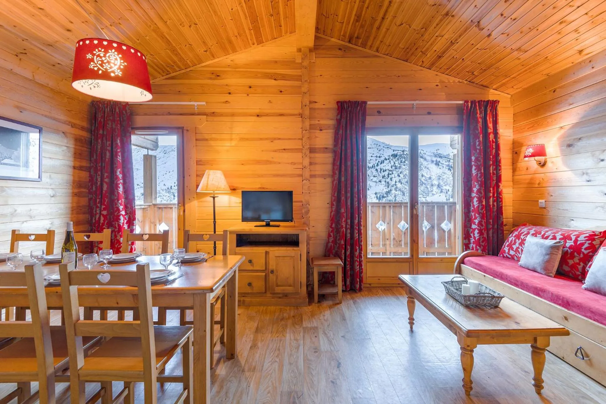Living room in travelski home select - Chalets Le Grand Panorama II