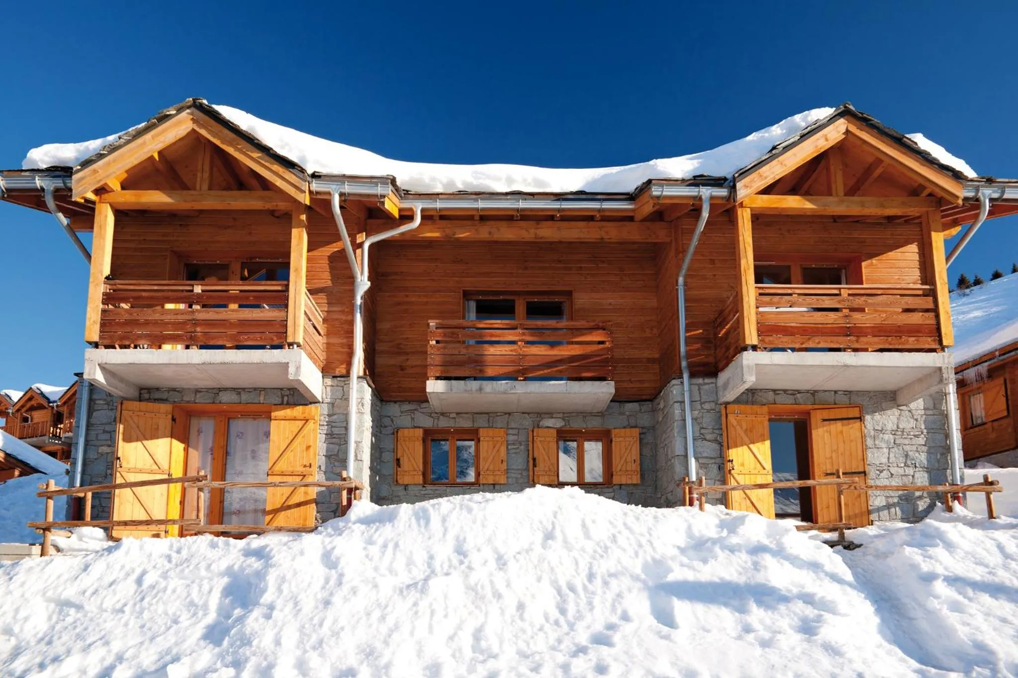 Property building in travelski home select - Chalets Le Grand Panorama II