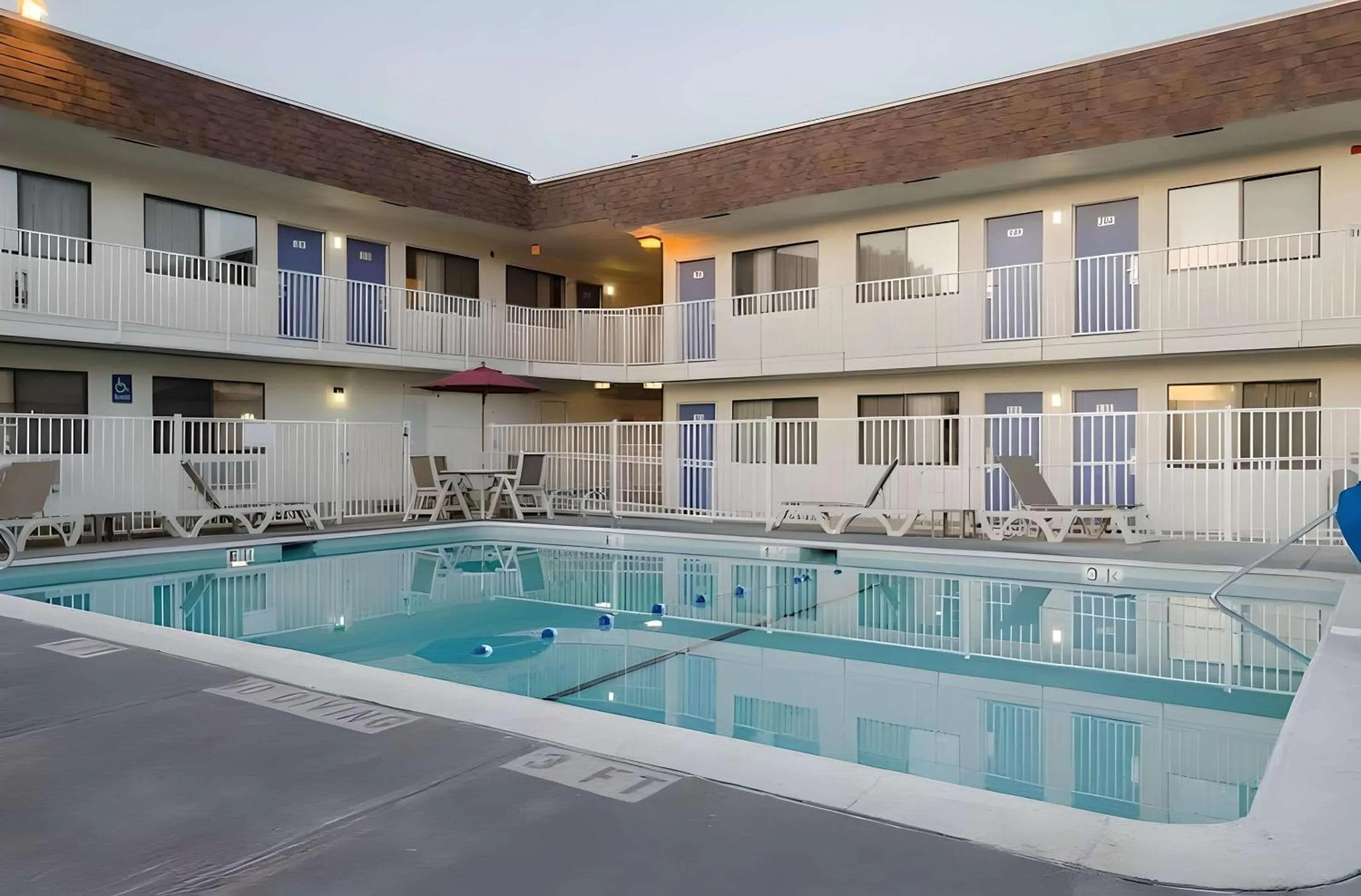 Swimming Pool in Motel 6-Turlock, CA