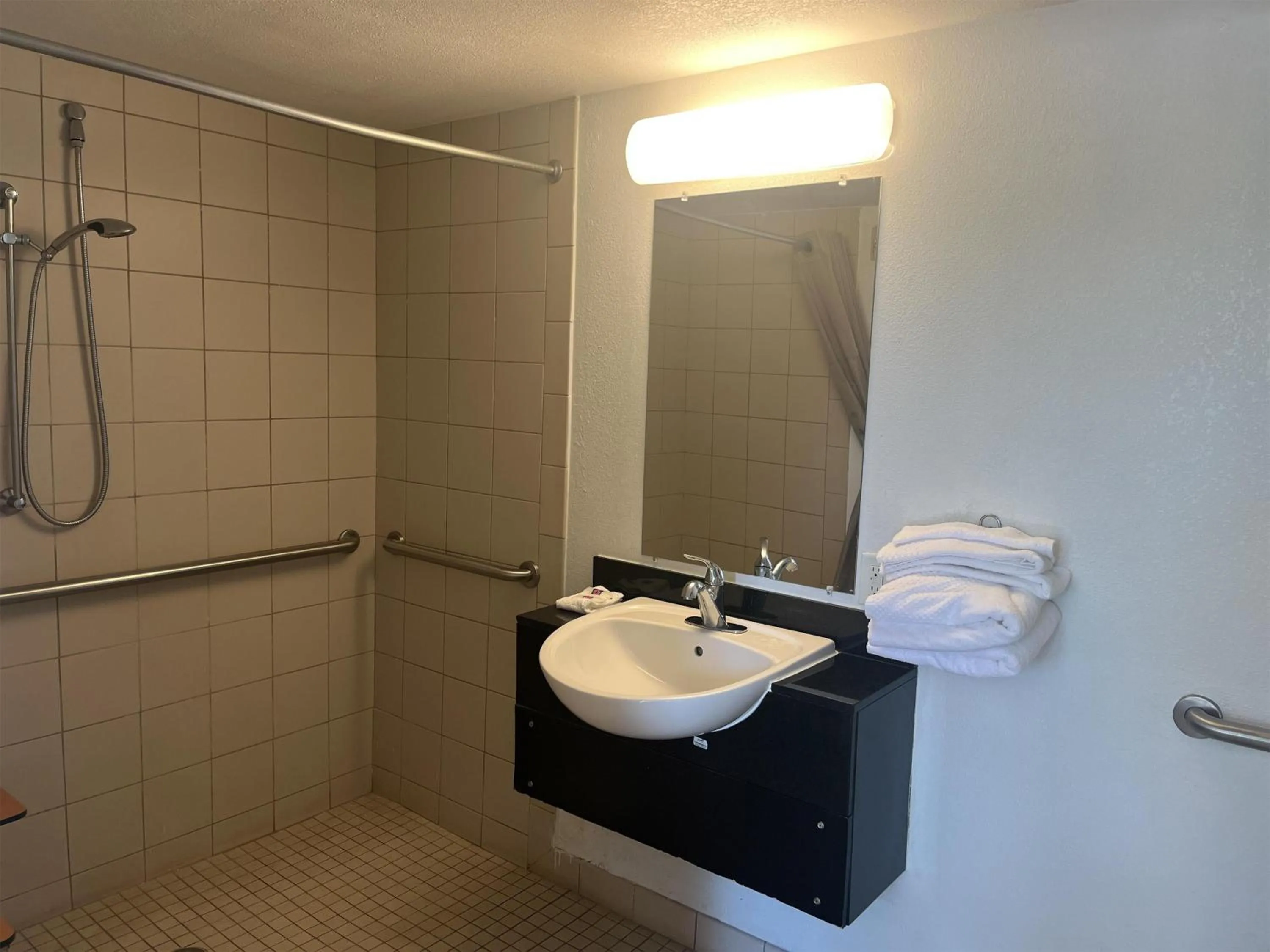 Bathroom in Motel 6 Fort Collins, CO