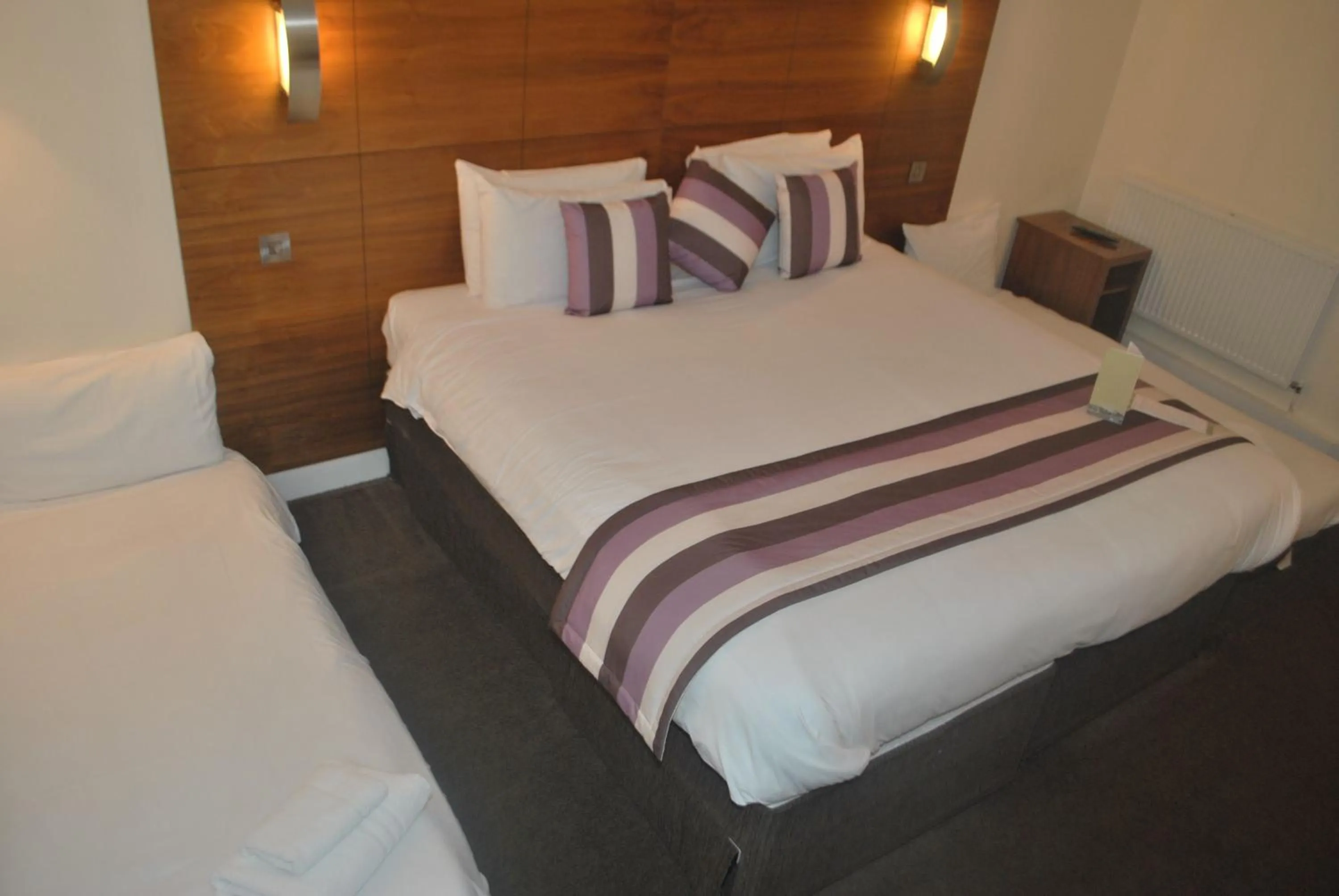 Bedroom, Bed in Legacy Preston International Hotel