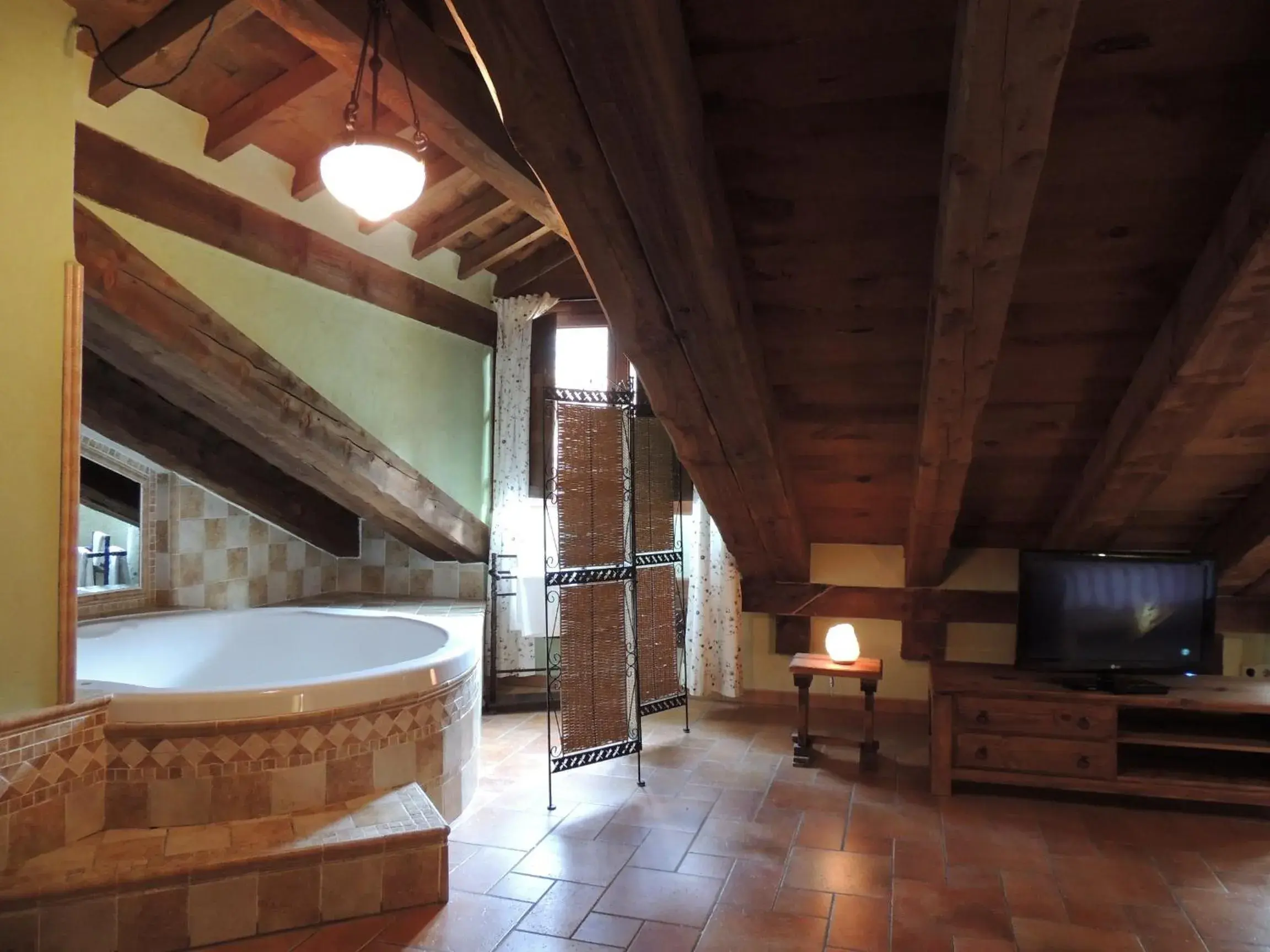 Suite in El Rincón de las Hoces del Duratón Suite in El Rincón de las Hoces del Duratón