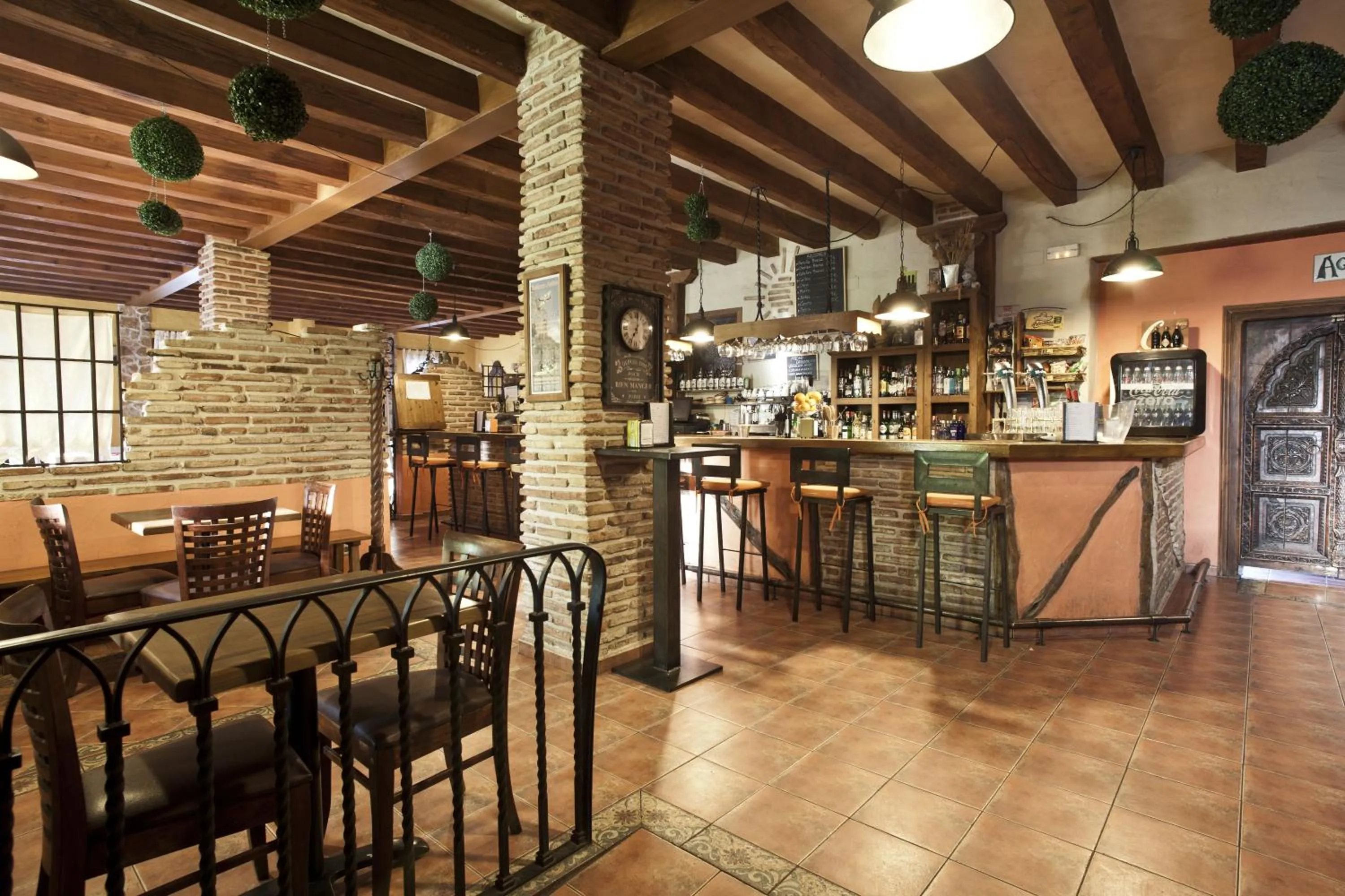 Restaurant/places to eat in El Rincón de las Hoces del Duratón