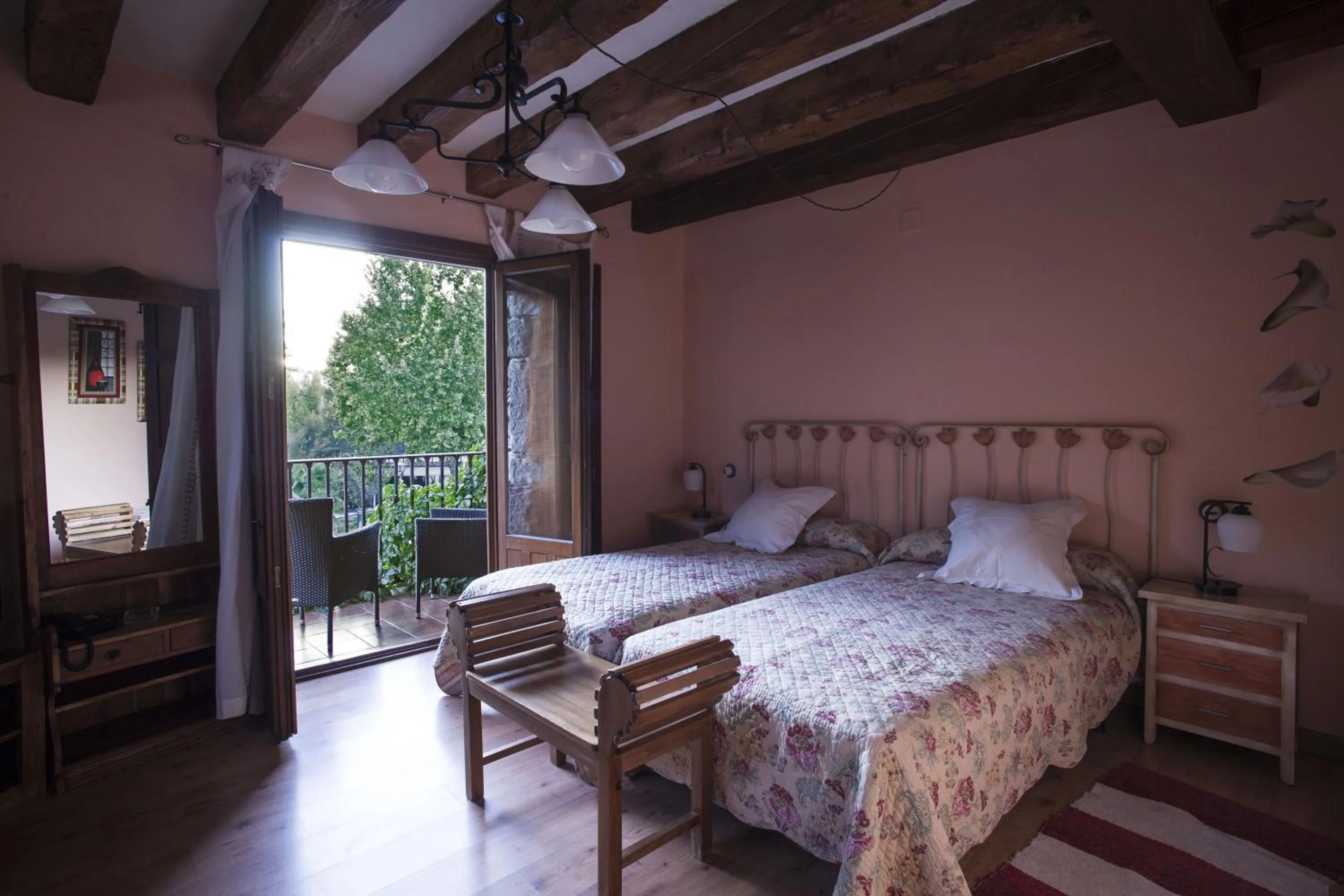 Photo of the whole room, Bed in El Rincón de las Hoces del Duratón