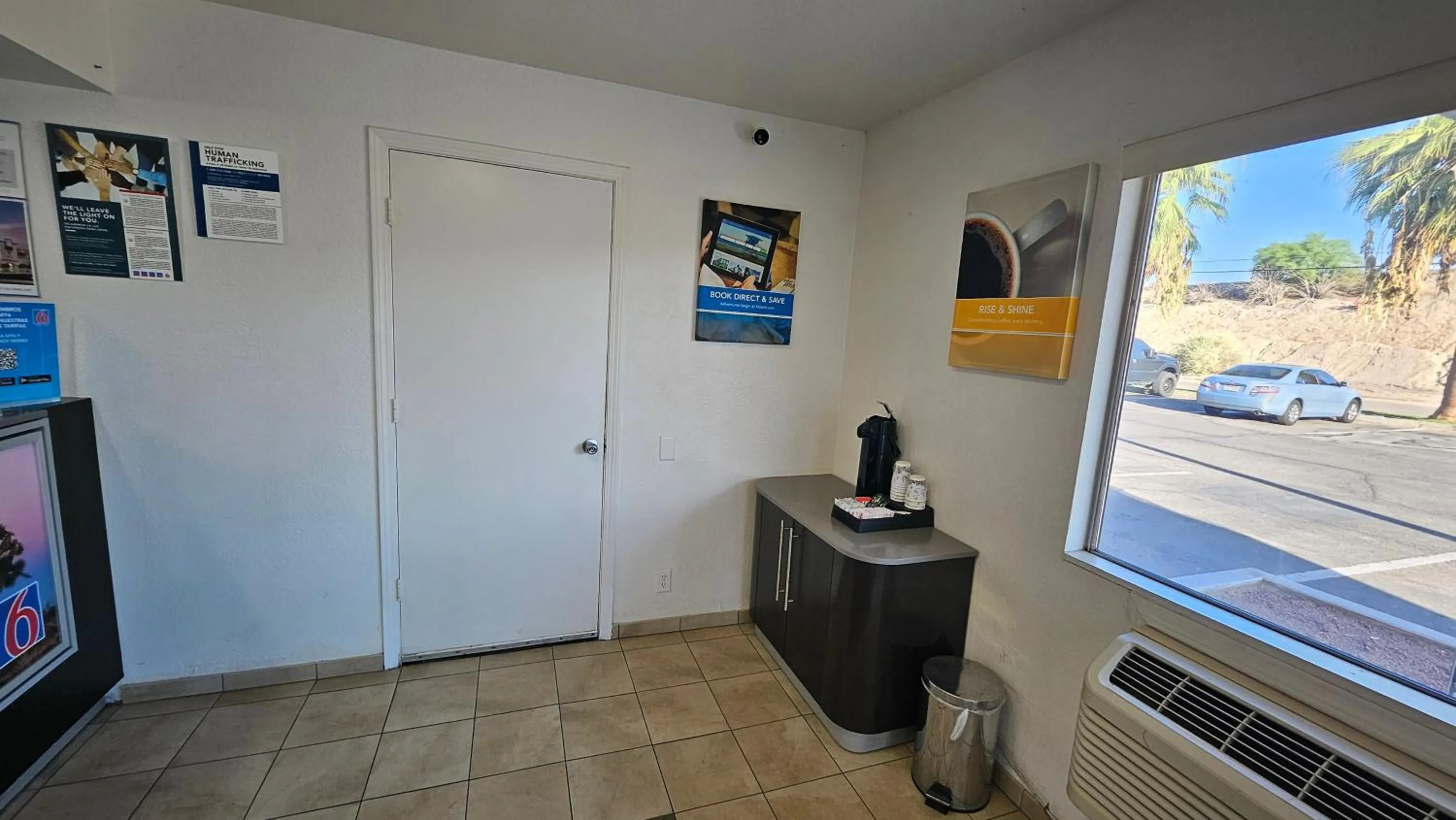 Lobby or reception in Motel 6-Blythe, CA