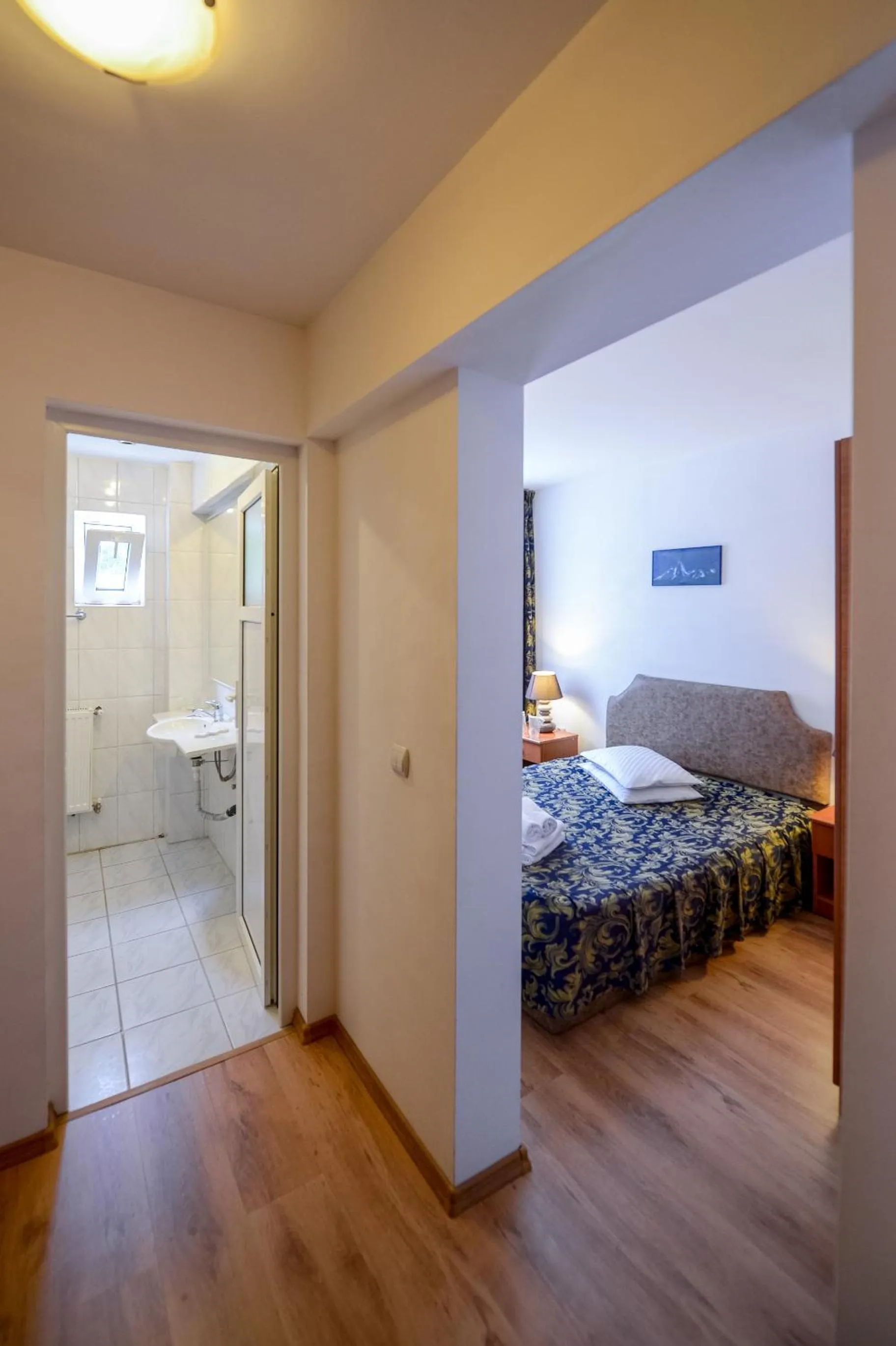 Decorative detail, Bed in Cabana Trei Brazi