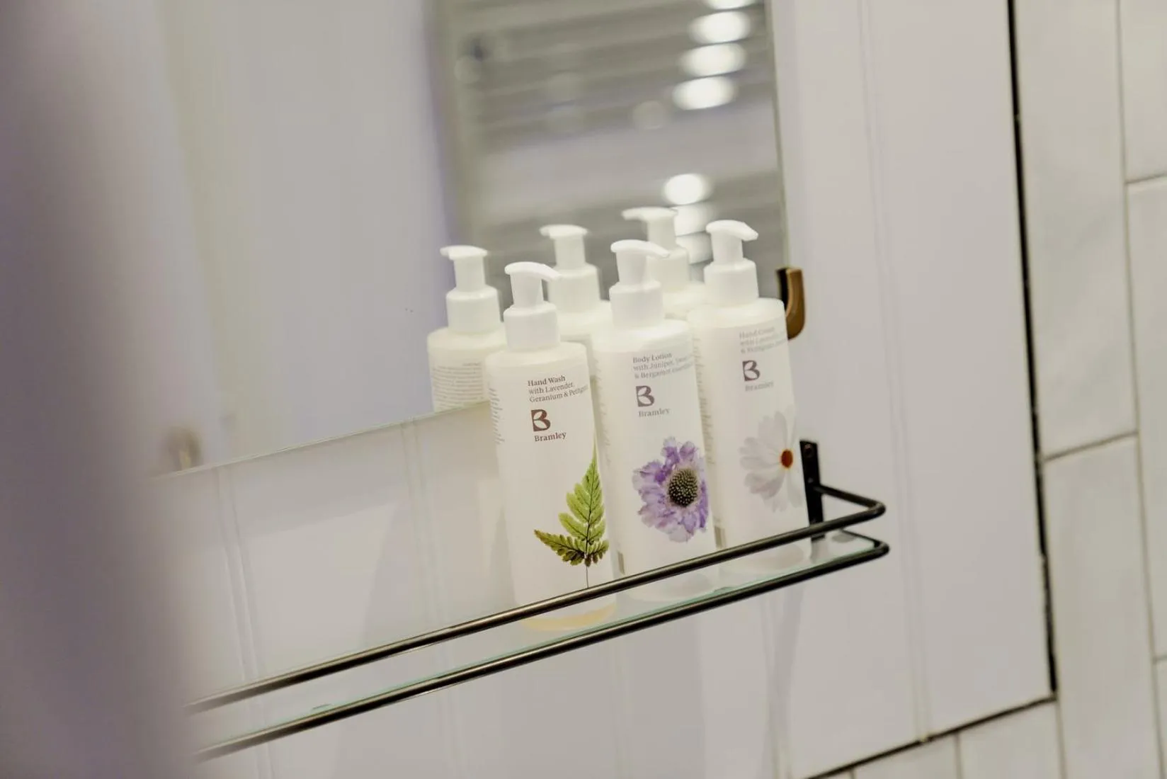 Bathroom in Bel and The Dragon at Red Lion Wendover