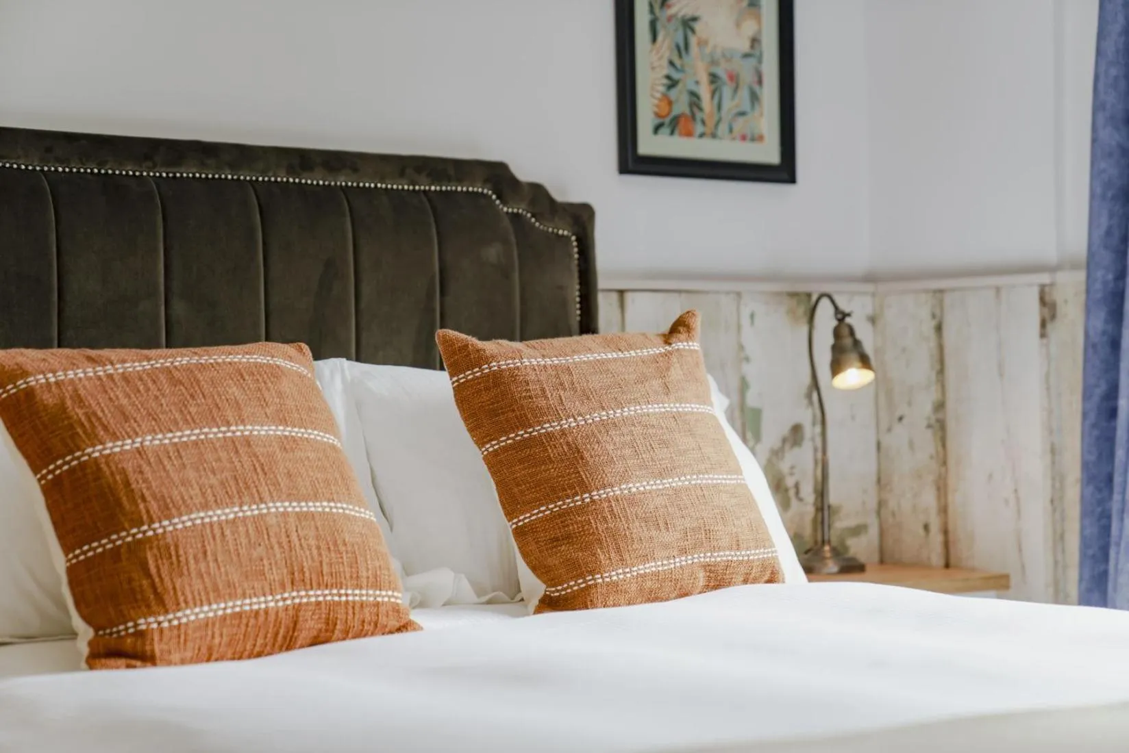 Bedroom, Bed in Bel and The Dragon at Red Lion Wendover