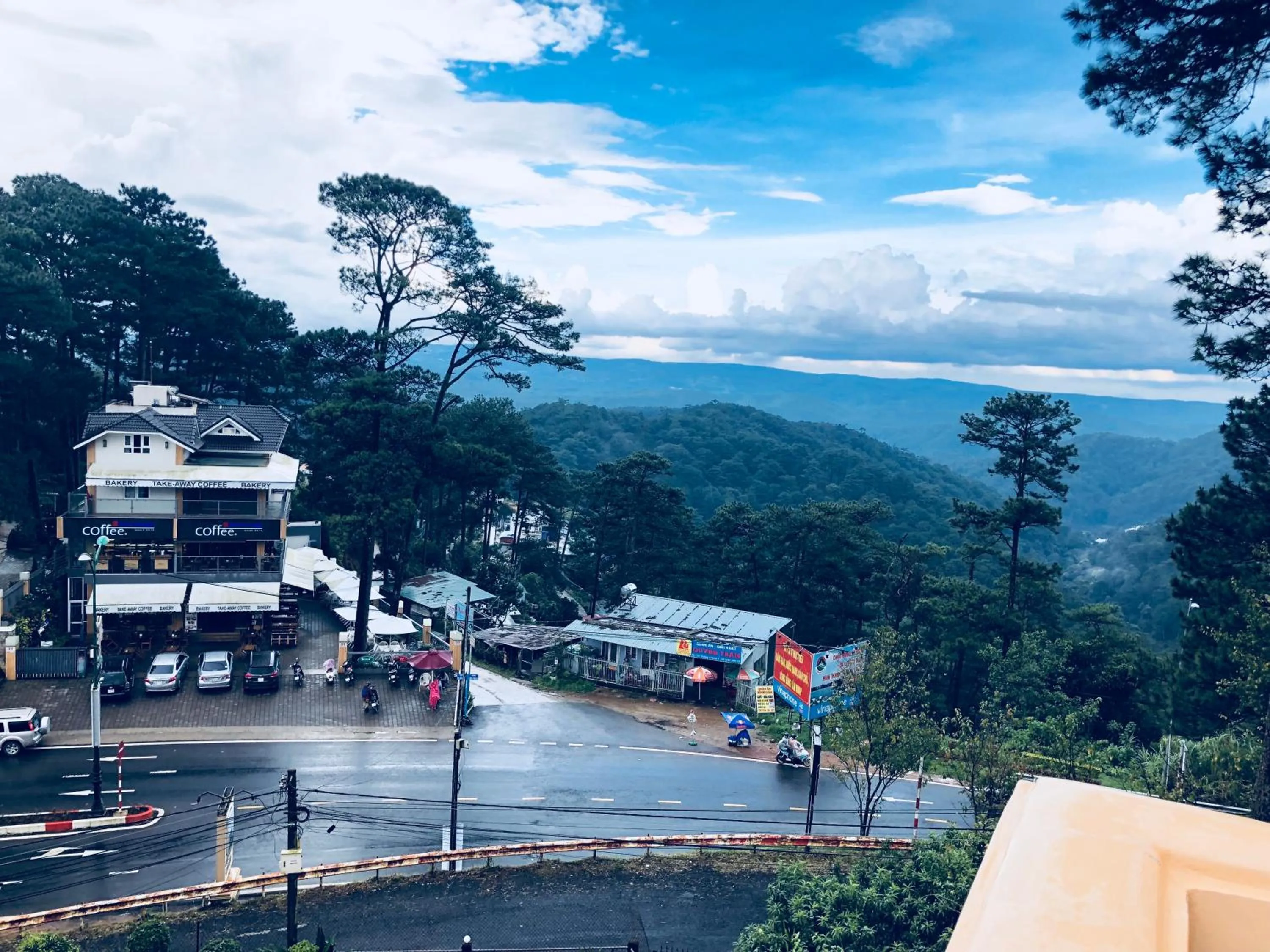 Neighbourhood in Dragon Dalat Villa