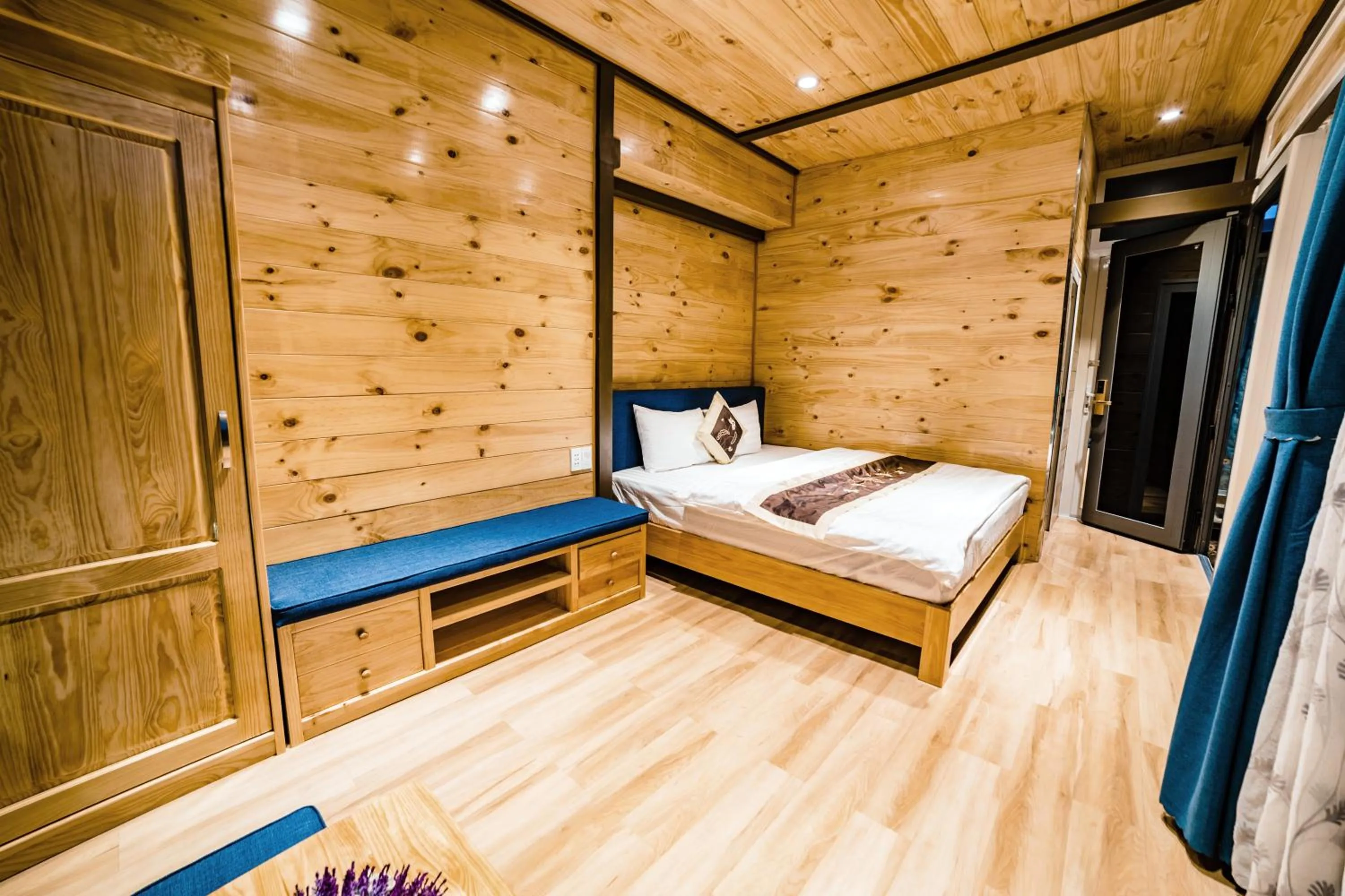 Photo of the whole room in Dragon Dalat Villa