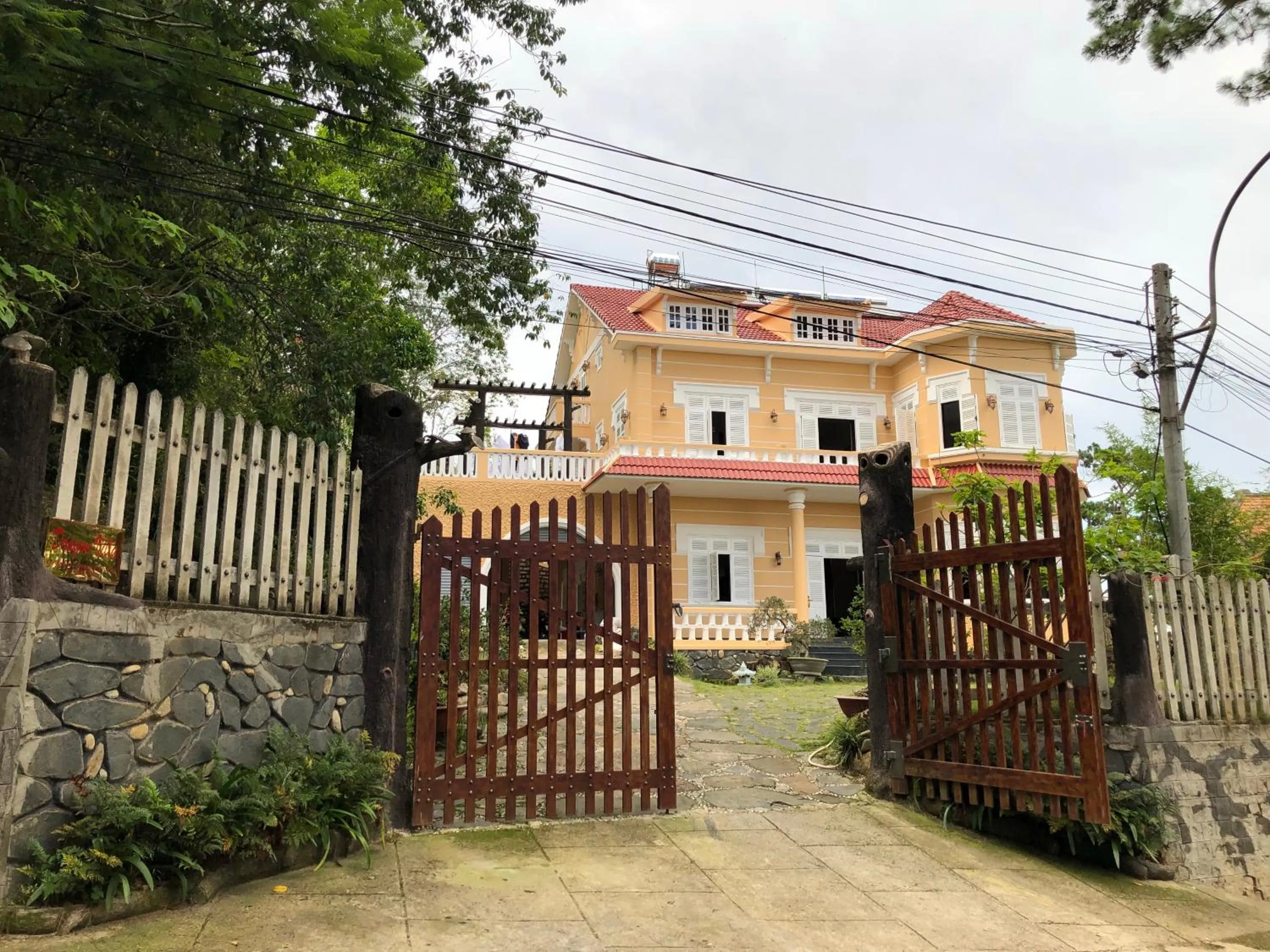Property building in Dragon Dalat Villa