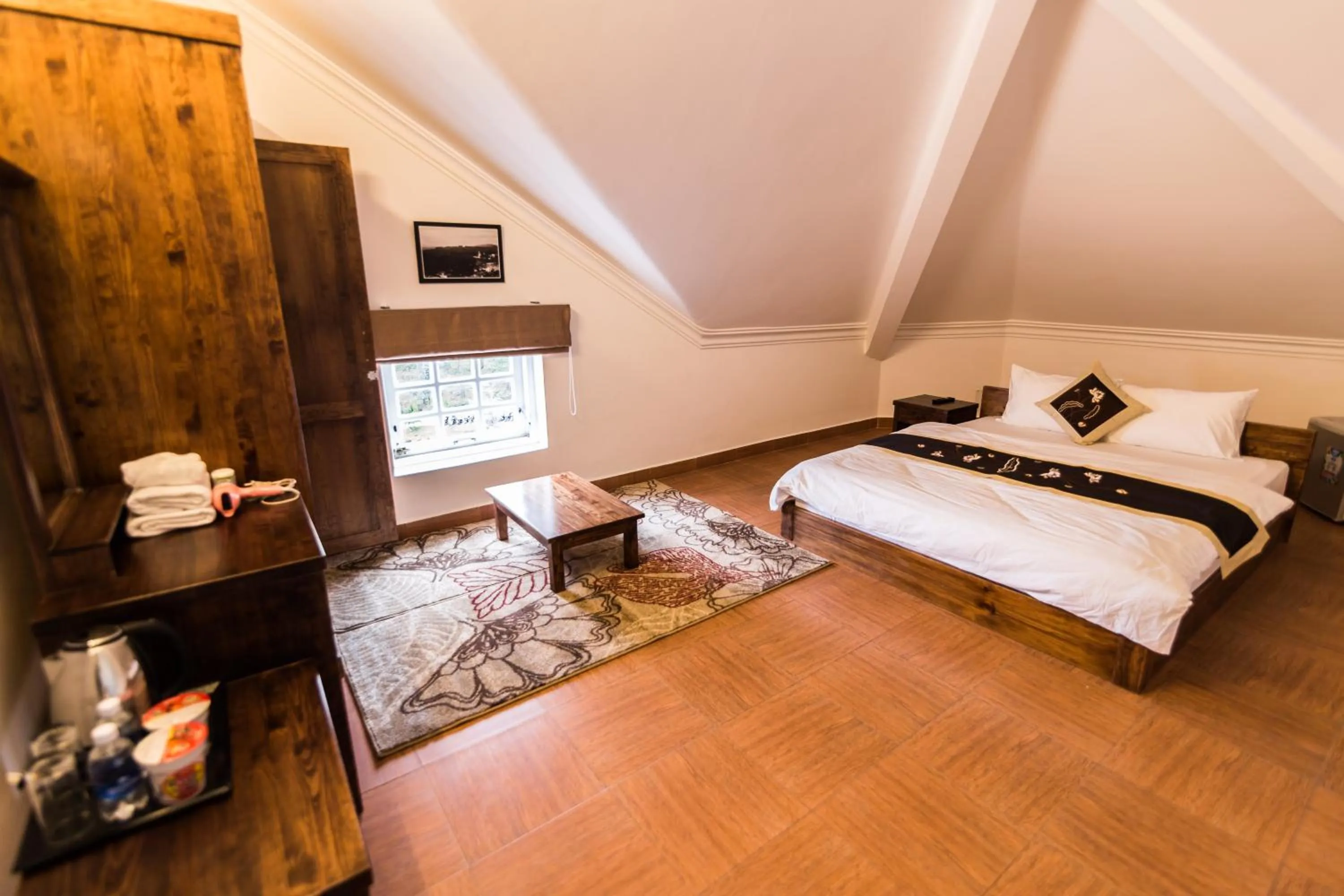 Photo of the whole room in Dragon Dalat Villa