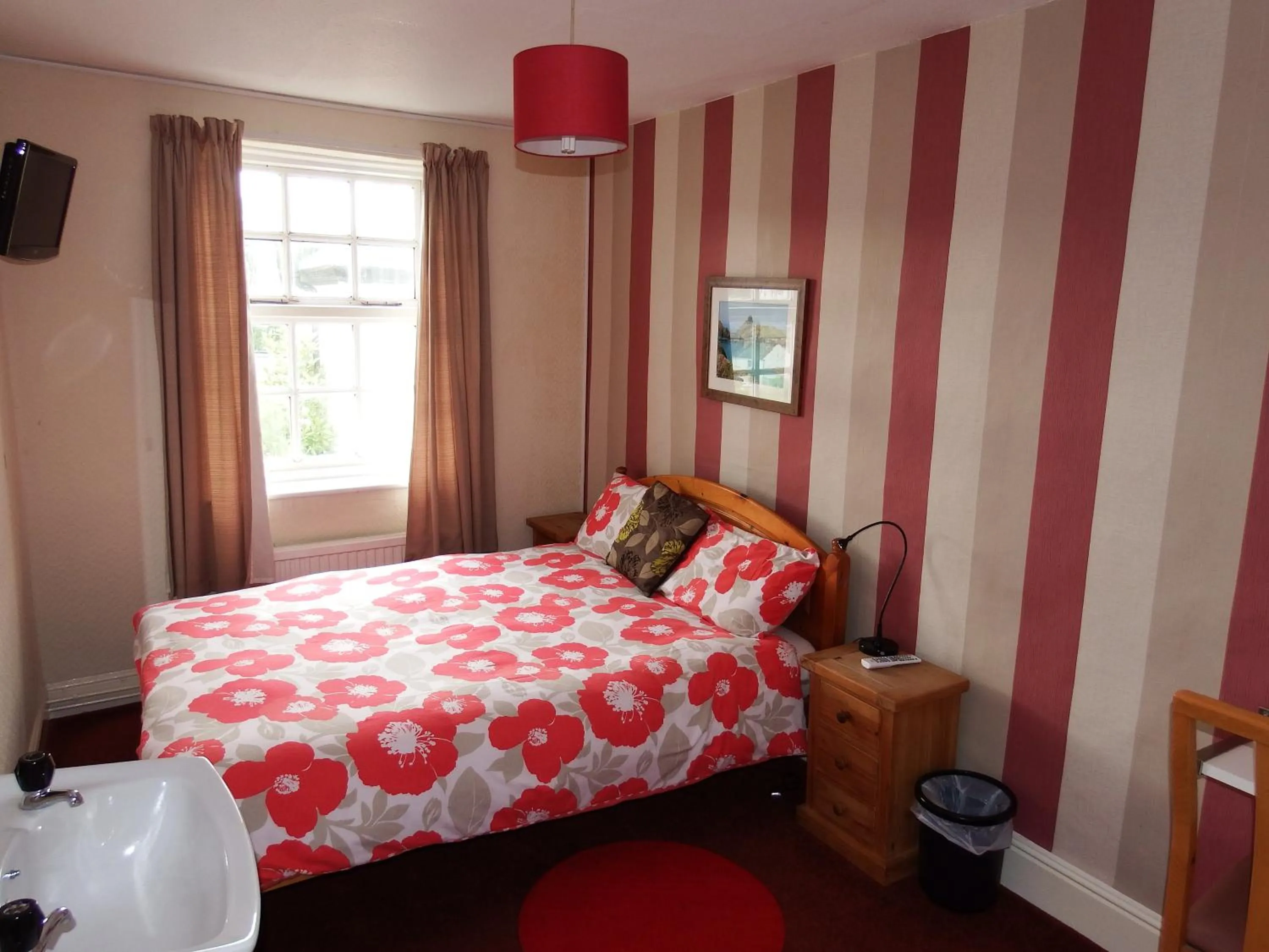 Bedroom, Bed in Angel Guesthouse