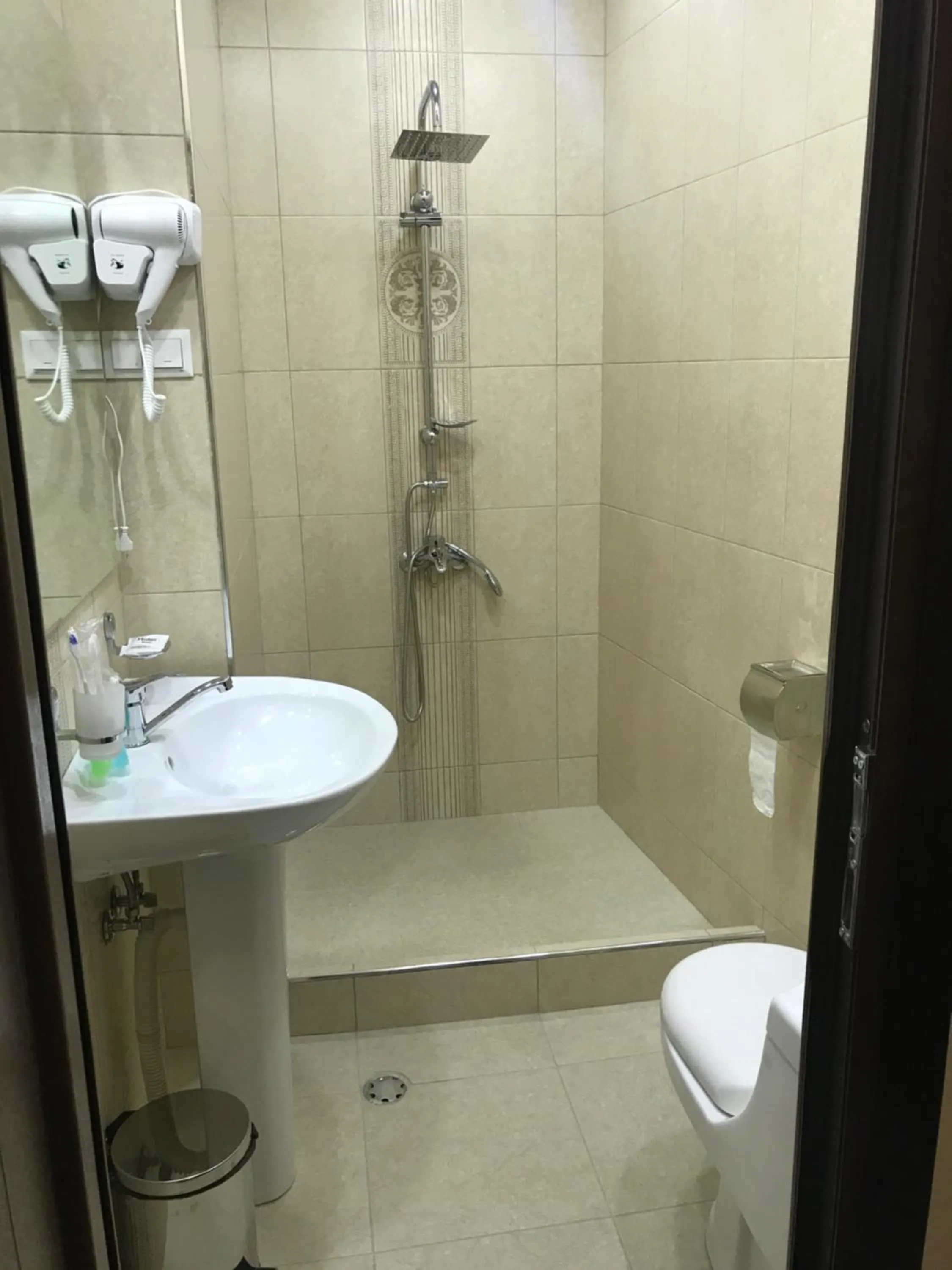 Bathroom in Hobby Hotel