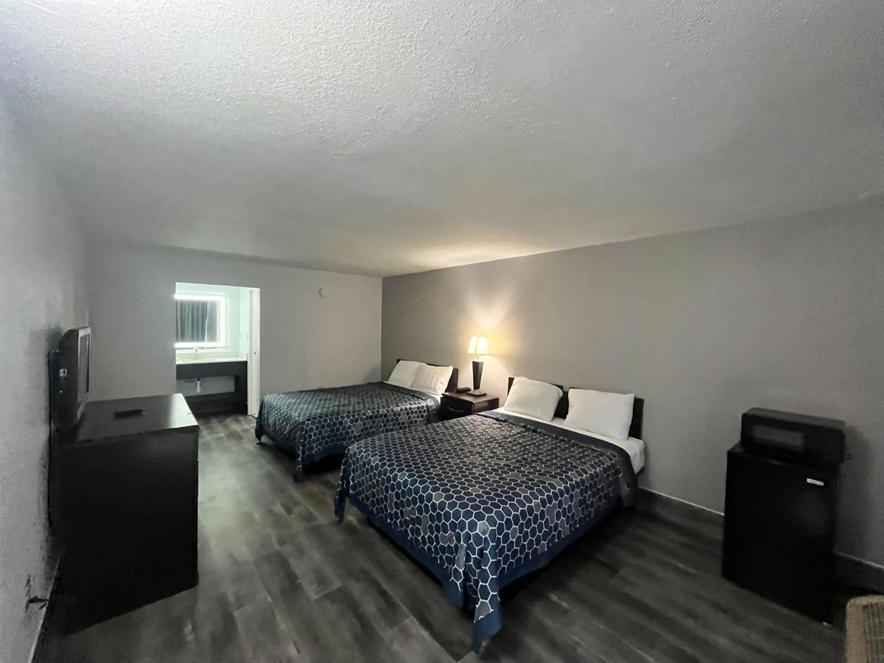 Bedroom, Bed in Motel 6 Spartanburg, SC Northwest Business 85