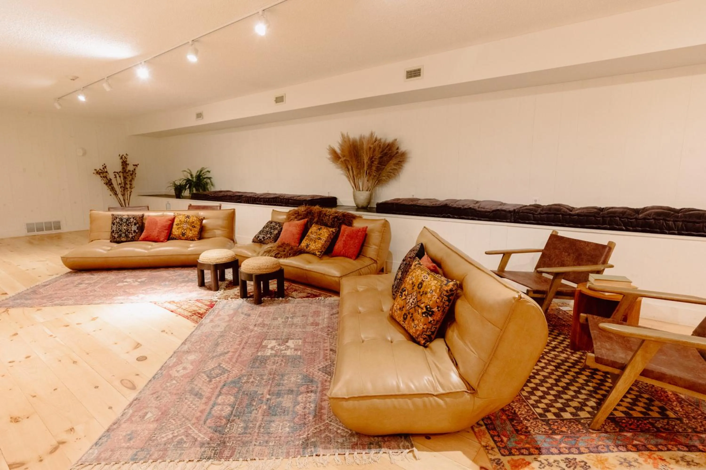 Meeting/conference room in Scribner's Catskill Lodge, a Member of Design Hotels