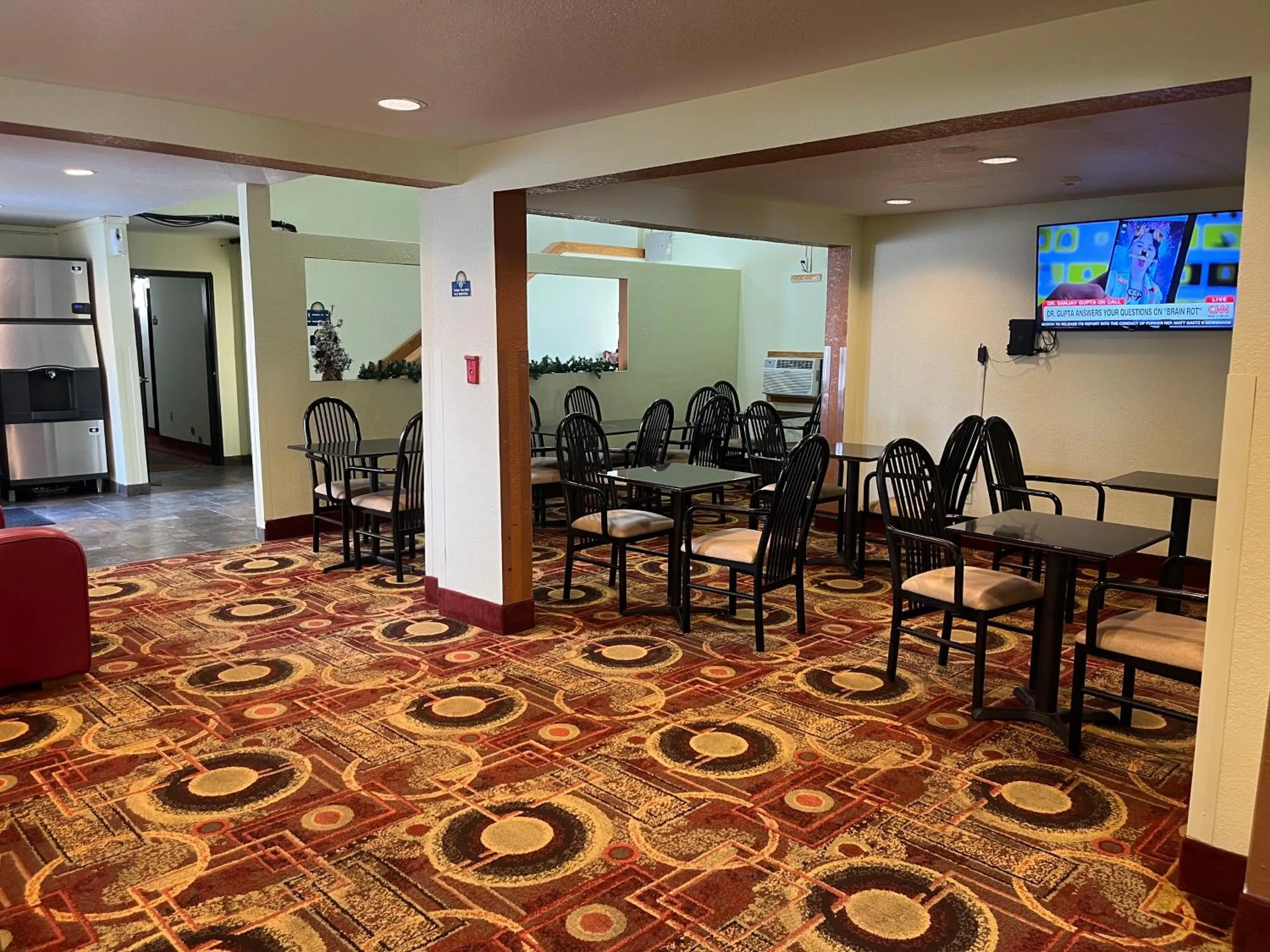 Dining area in Days Inn by Wyndham Fort Dodge