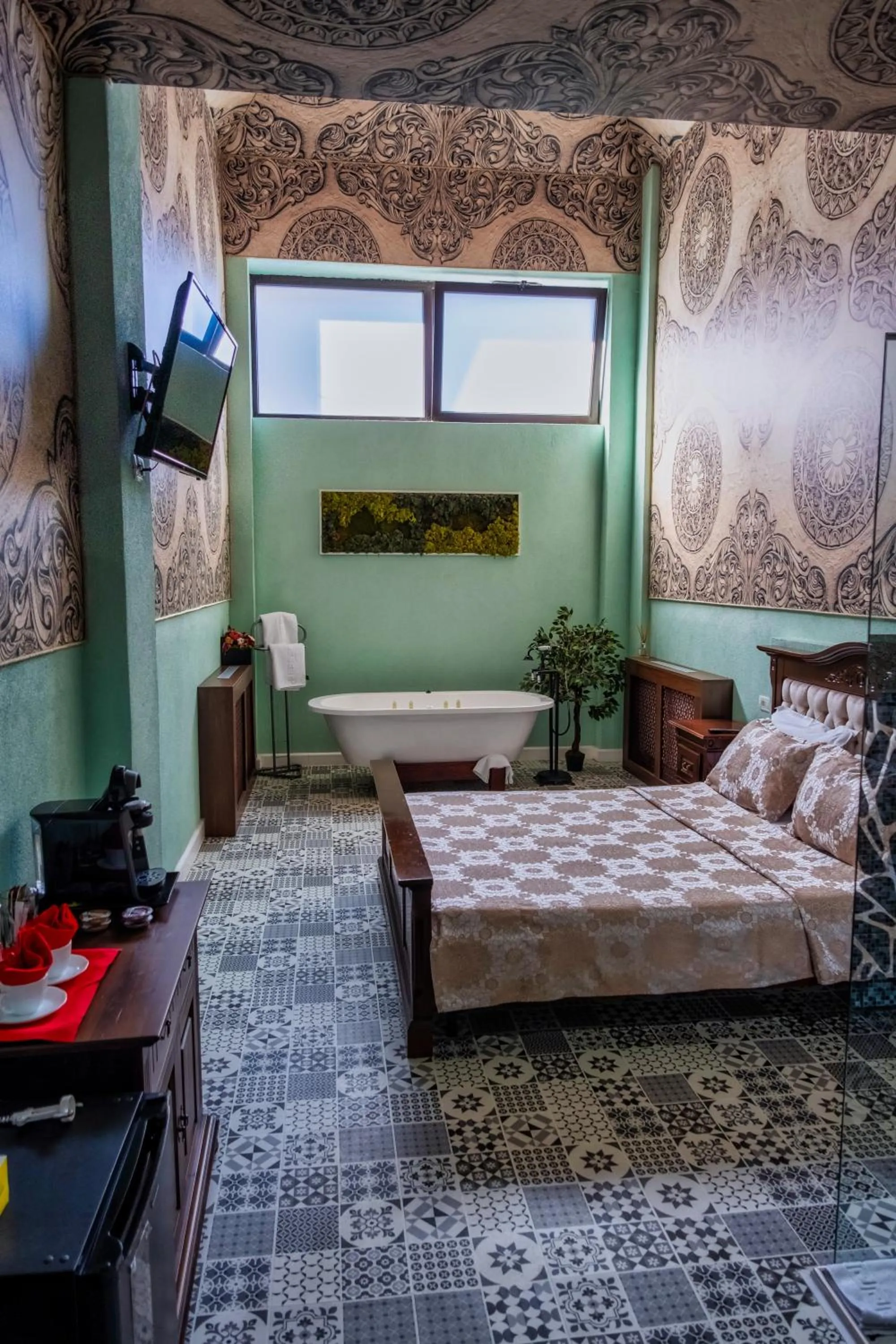 Photo of the whole room, Bed in JMR Royal -Luxury Rooms & Private Sauna