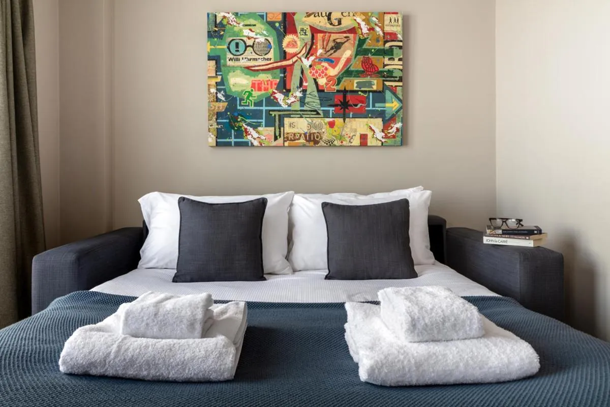 Bed in Marlin Apartments Commercial Road - Limehouse