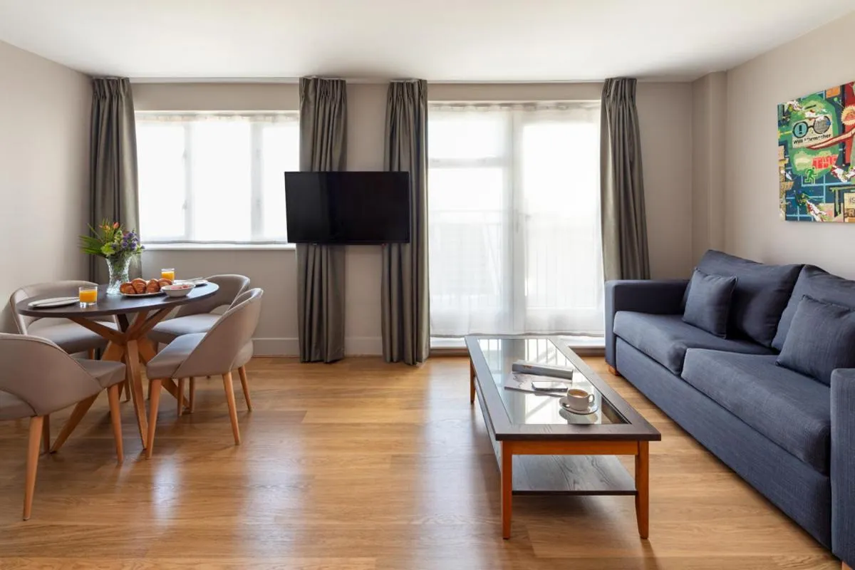 Living room in Marlin Apartments Commercial Road - Limehouse