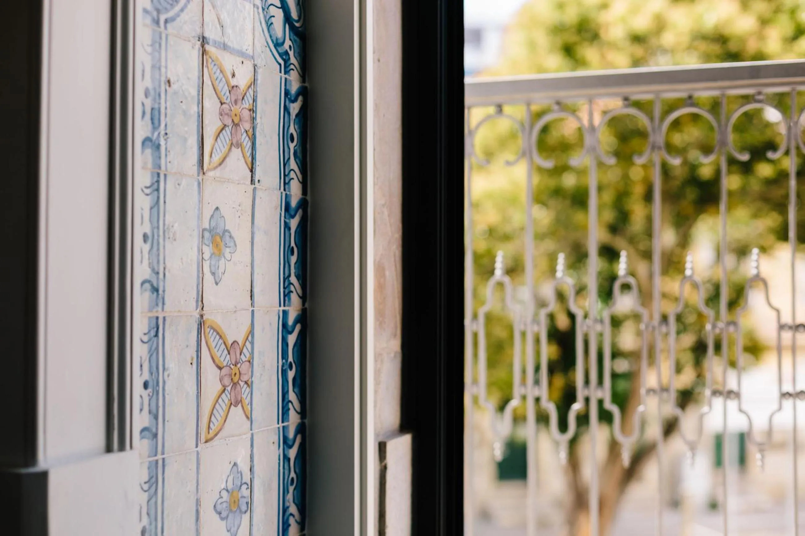 Garden view in Lisbon South Hostel