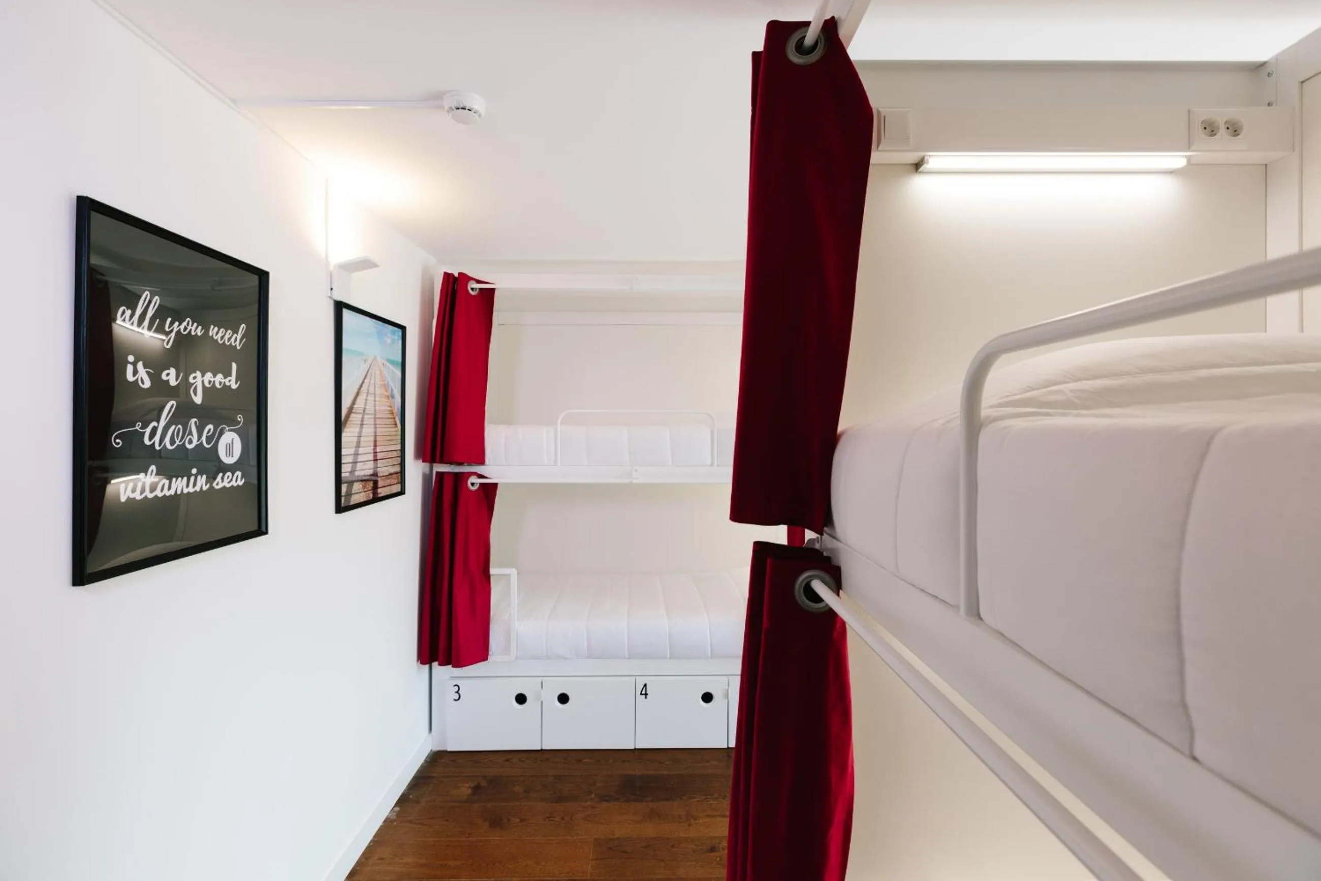 Bedroom, Bed in Lisbon South Hostel