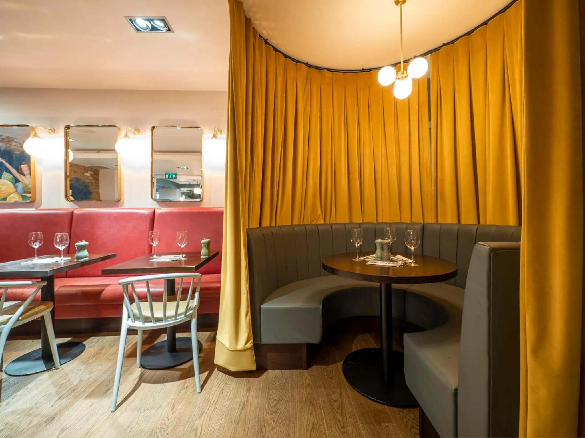 Restaurant/places to eat in Hotel Indigo London Hyde Park Paddington by IHG