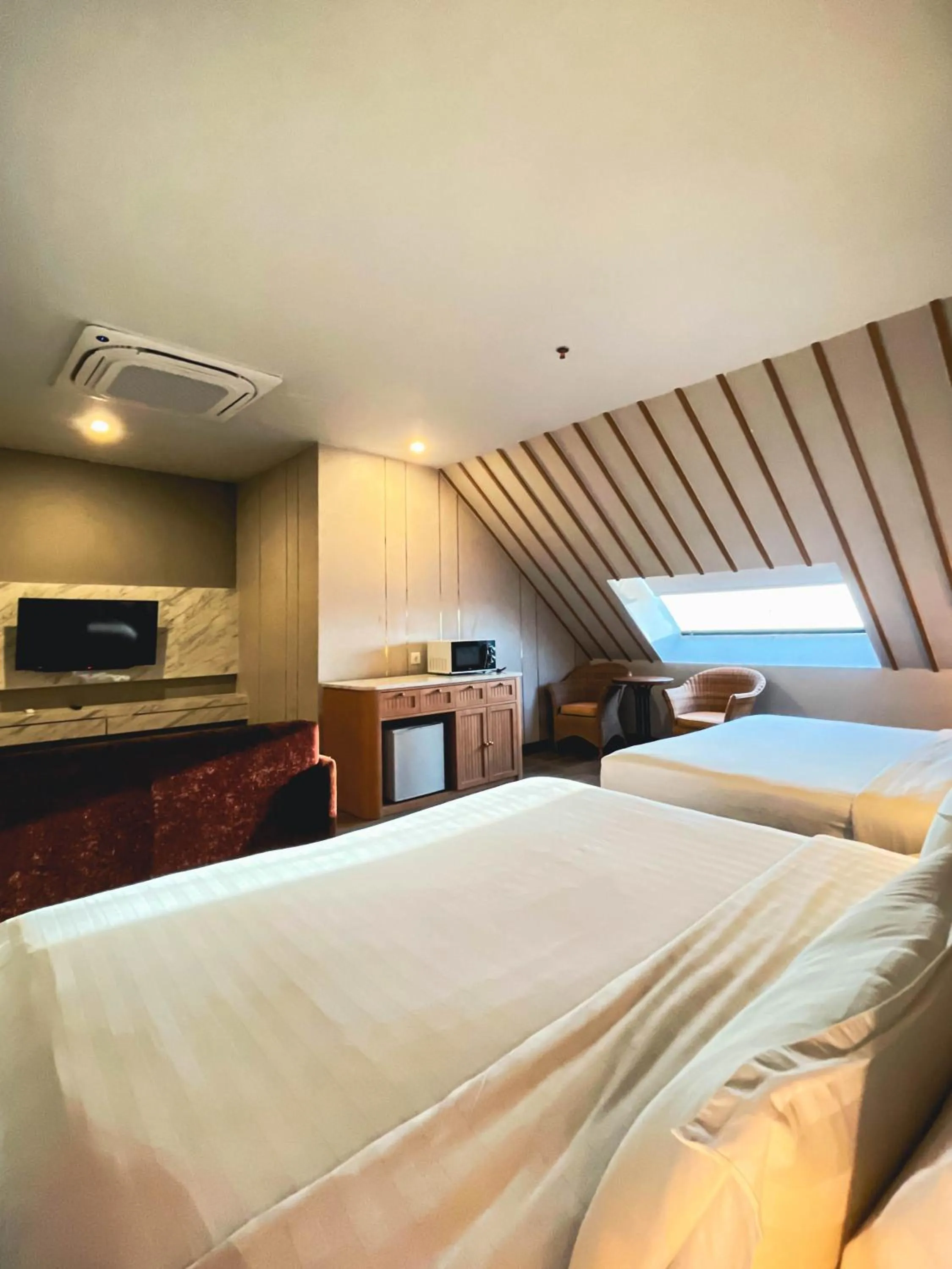 Bedroom, Bed in d'primahotel Seminyak