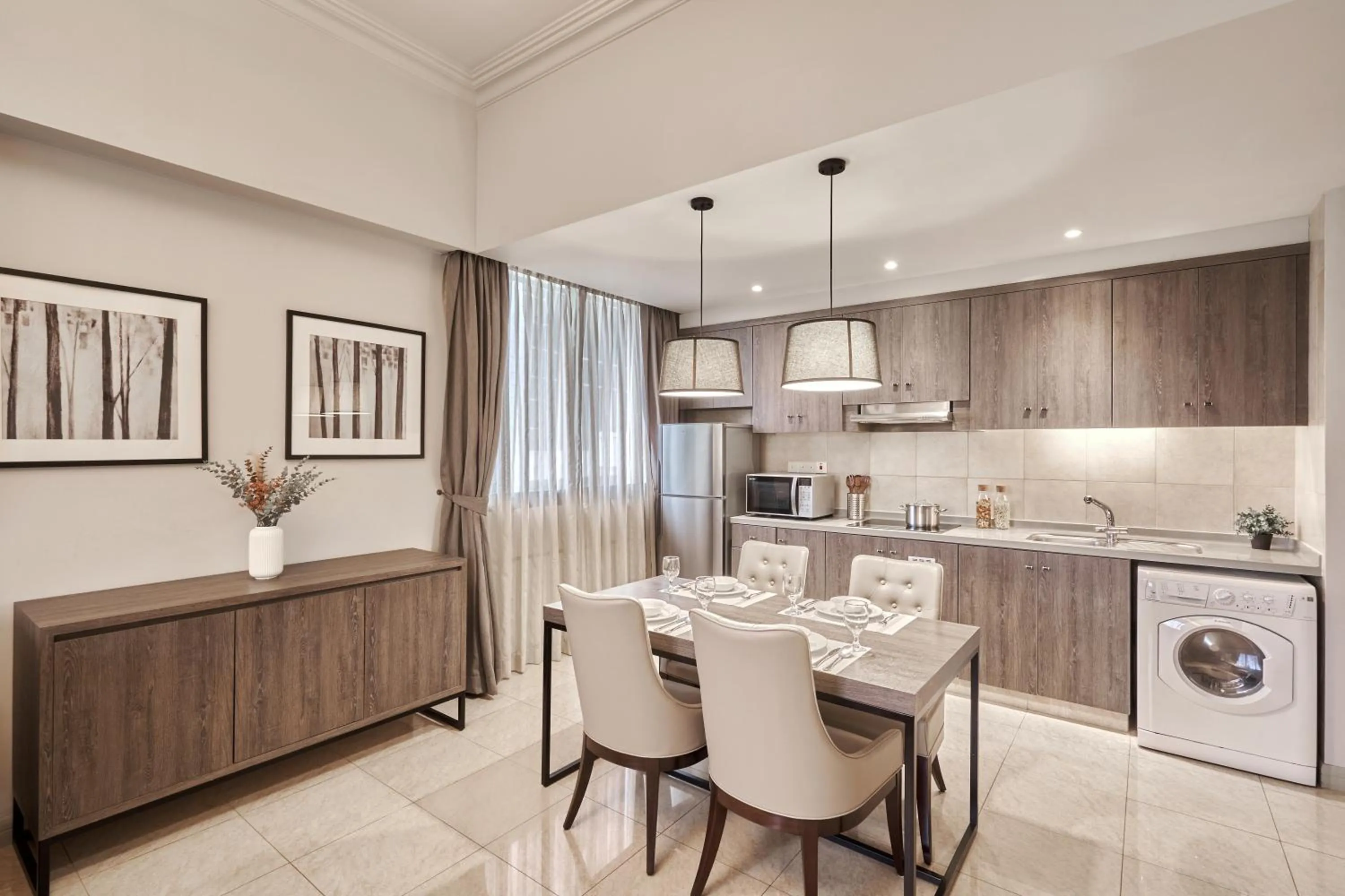 Kitchen or kitchenette in Adina Serviced Apartments Singapore Orchard