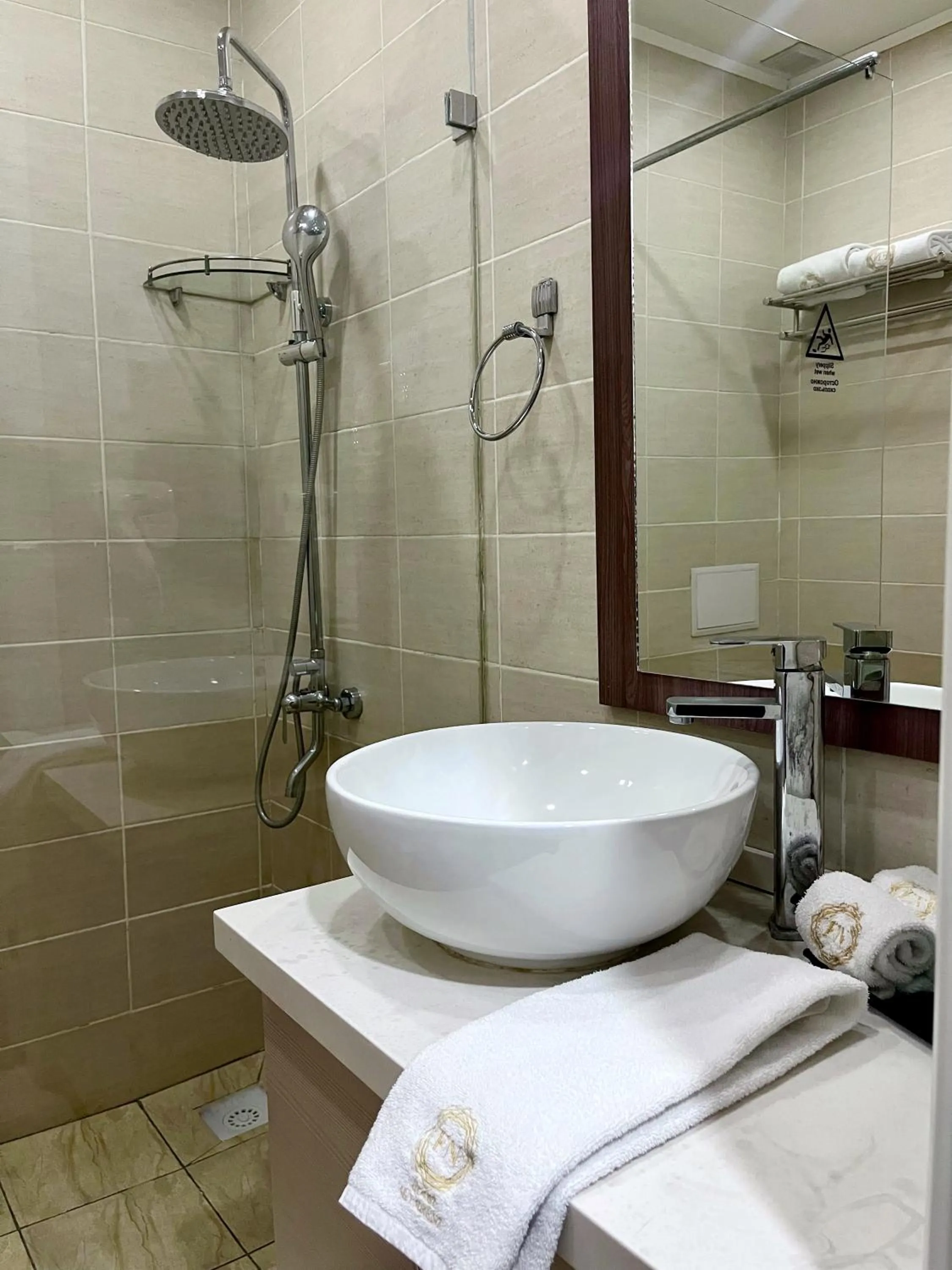 Shower in Hotel FN Shymkent
