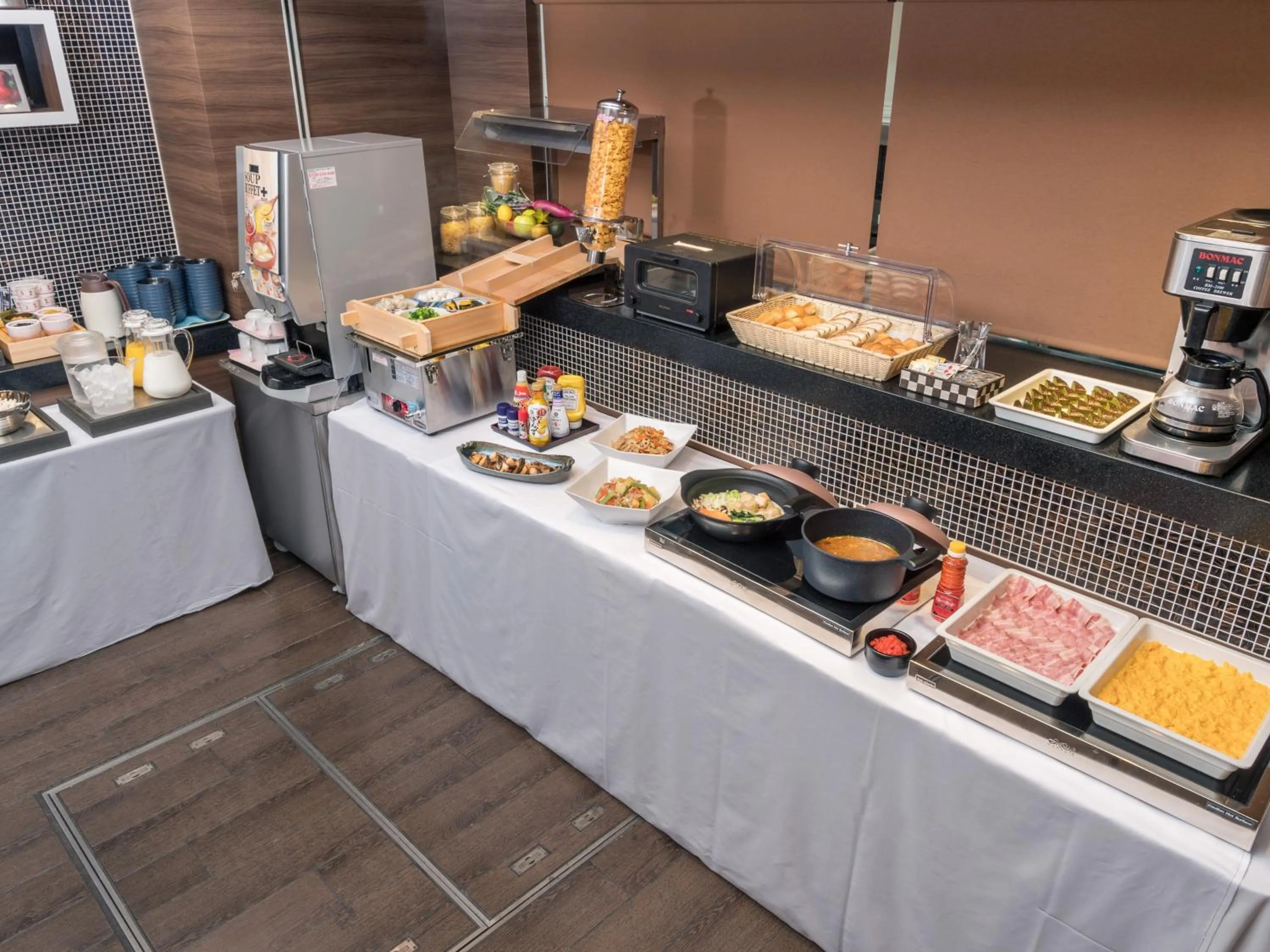 Breakfast in Sotetsu Fresa Inn Hamamatsucho-Daimon