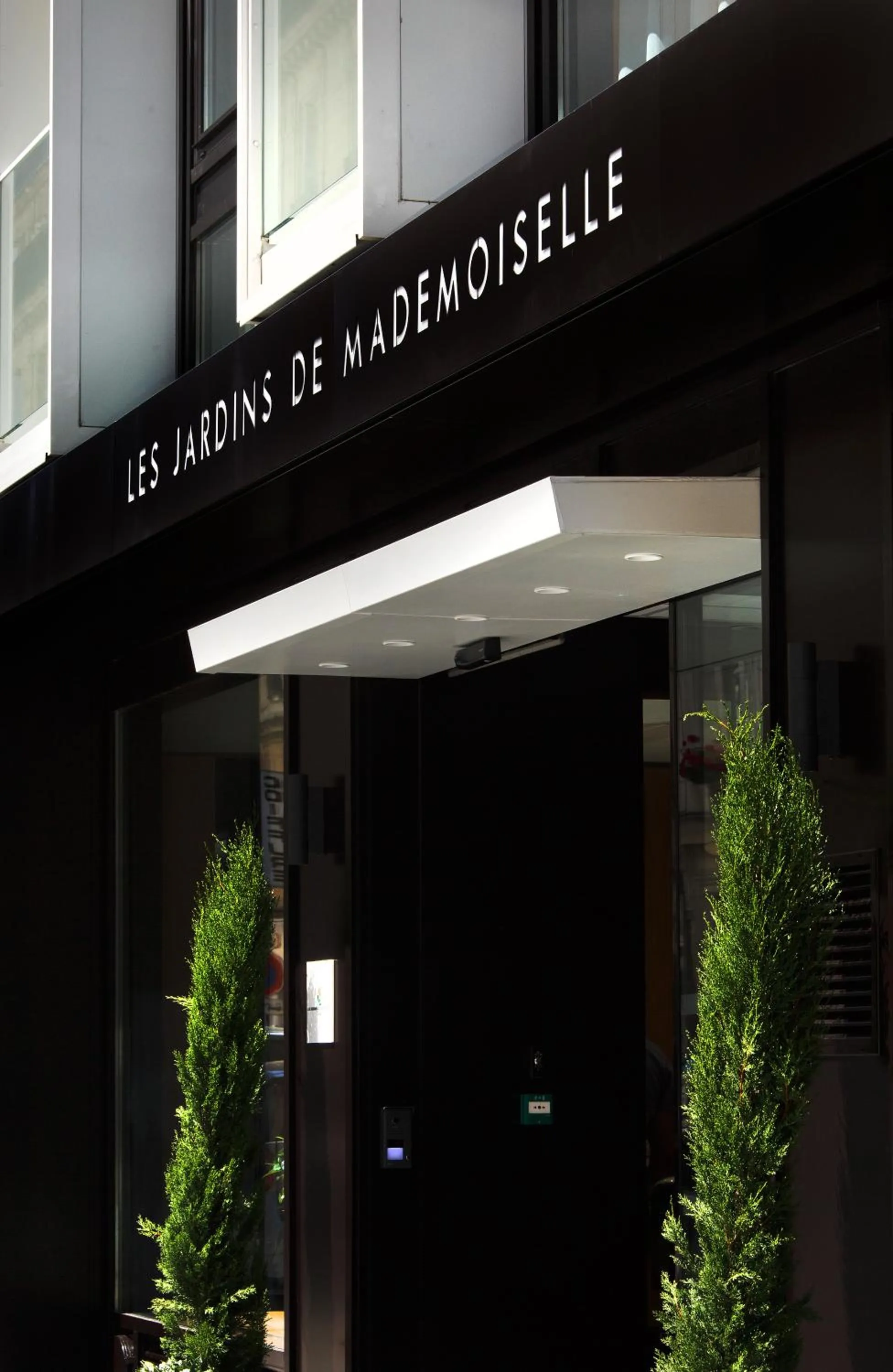Facade/entrance in Jardins de Mademoiselle Hôtel & Spa