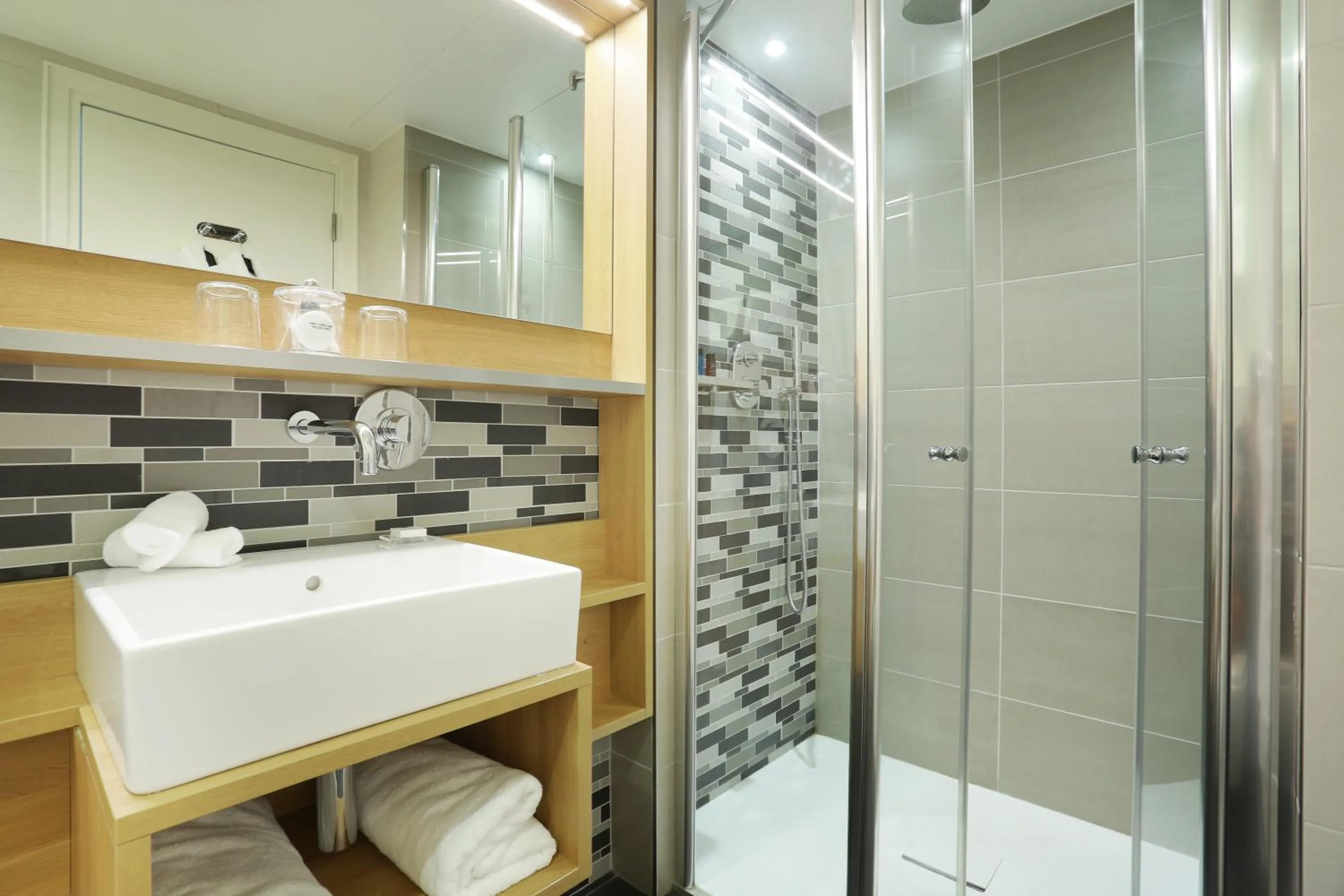 Bathroom in Jardins de Mademoiselle Hôtel & Spa