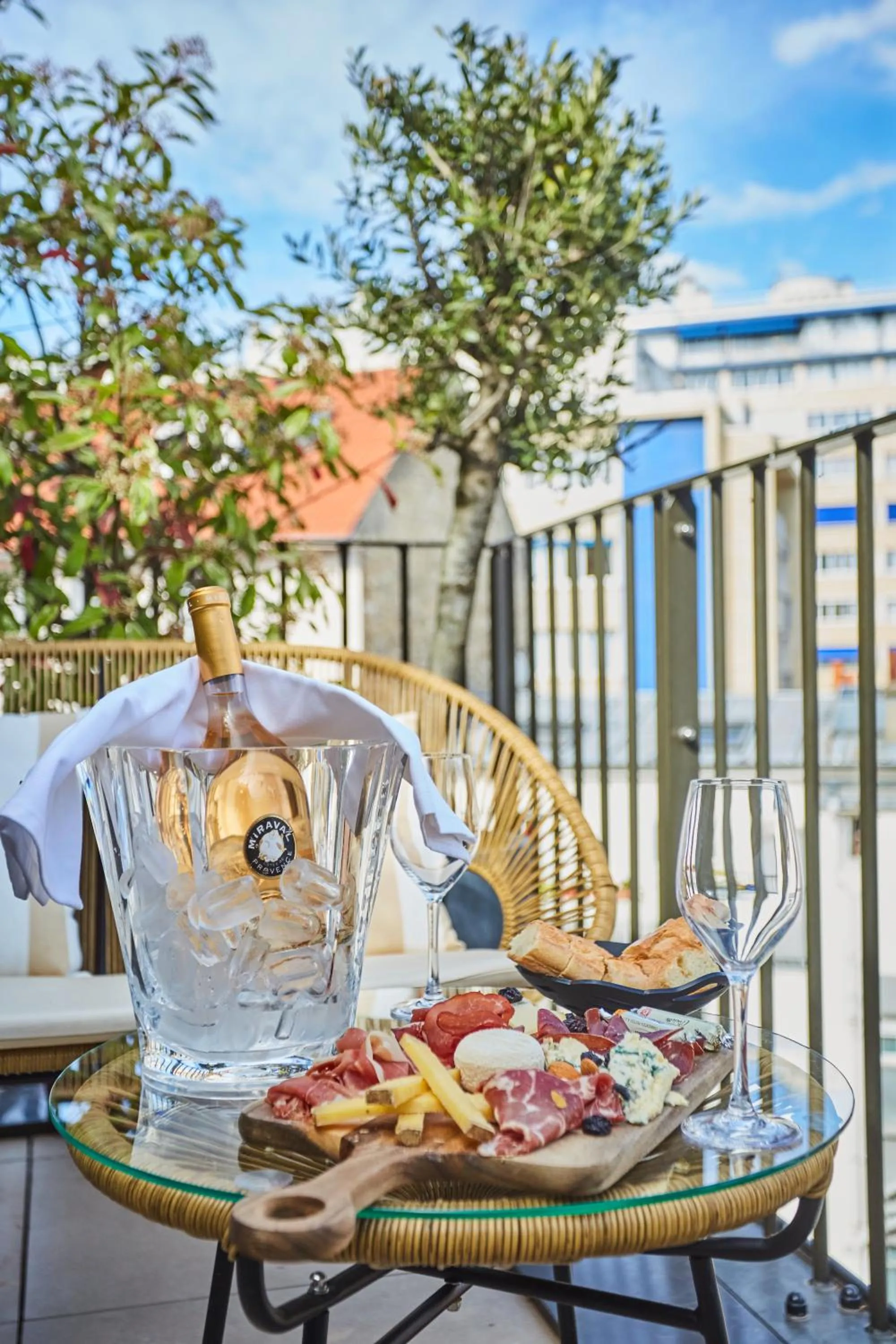 Meals in Jardins de Mademoiselle Hôtel & Spa