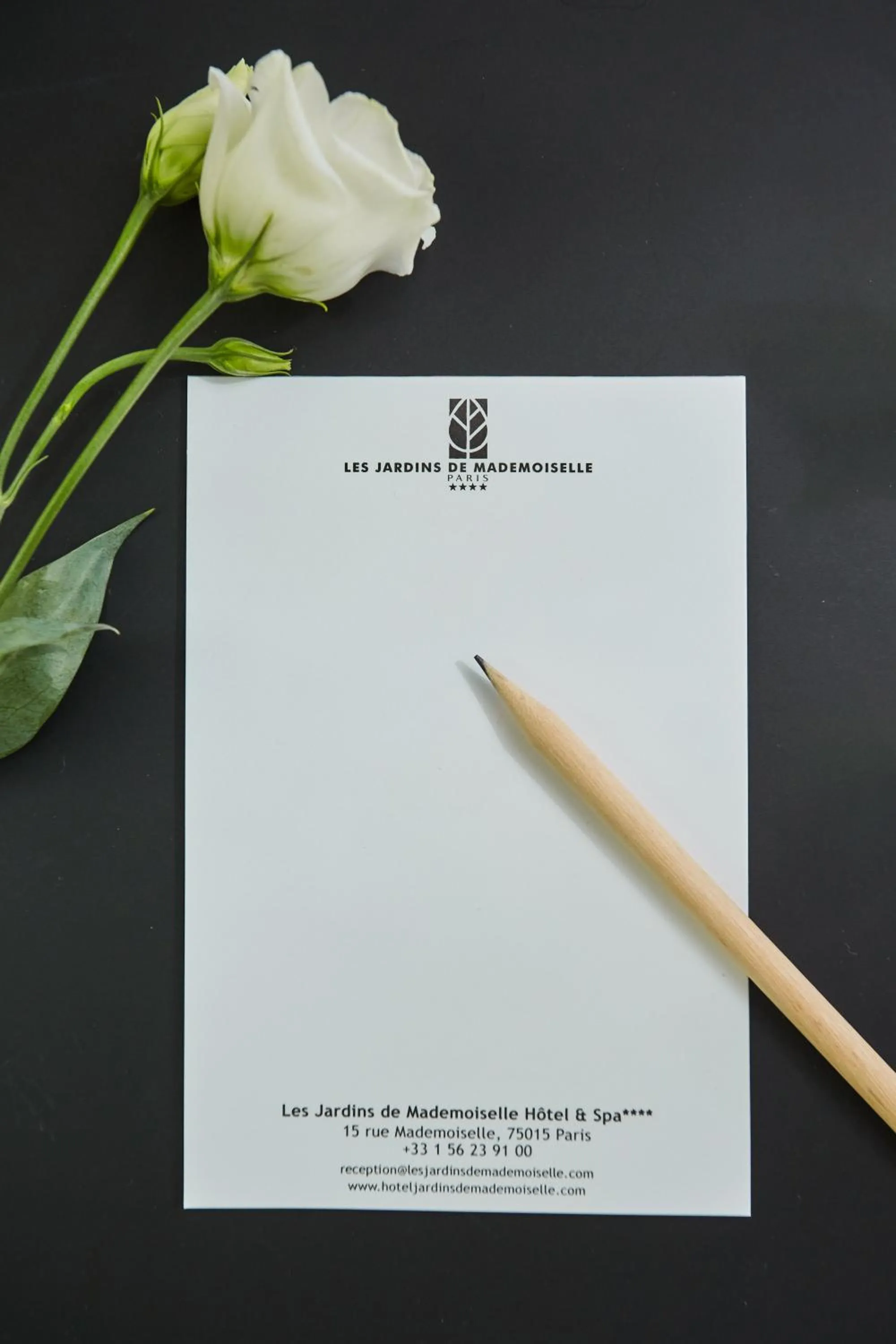 Decorative detail in Jardins de Mademoiselle Hôtel & Spa