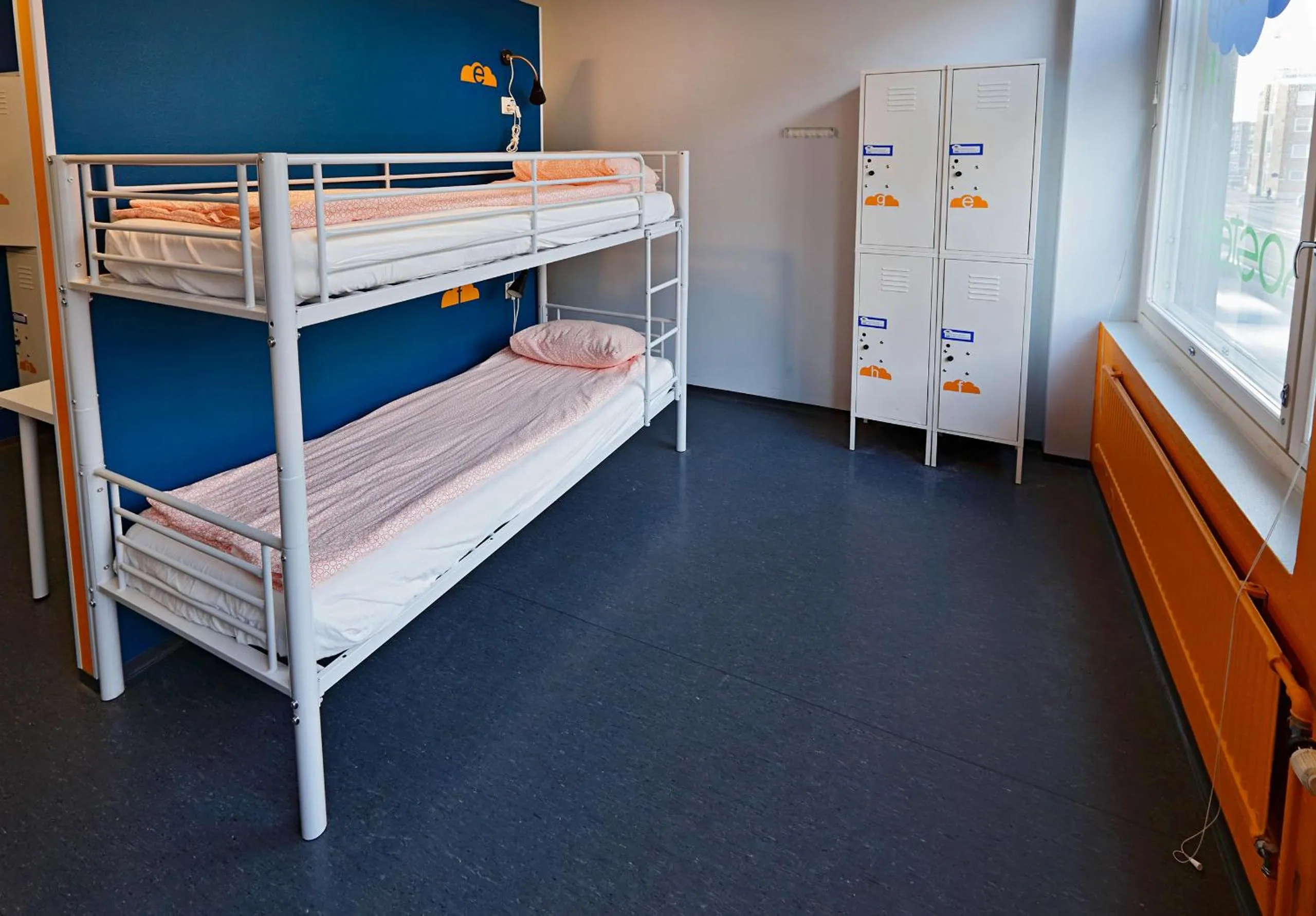 bunk bed, Bed in CheapSleep Hostel Helsinki