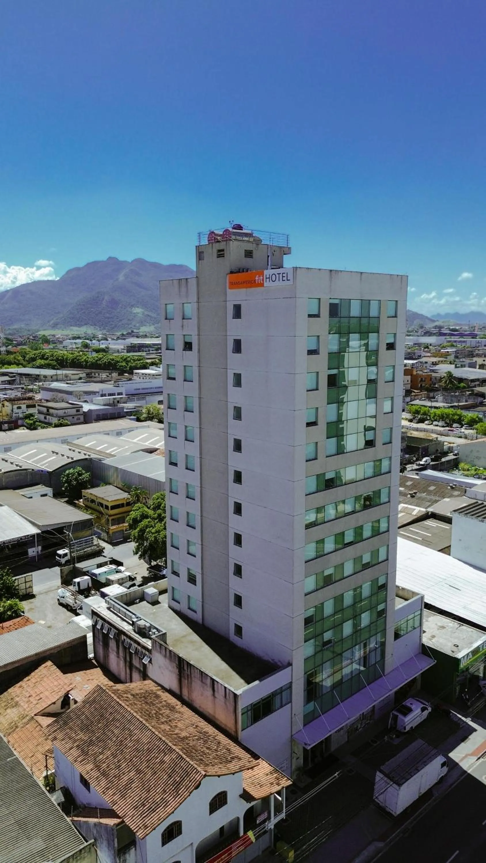 Facade/entrance in Transamerica Fit Serra