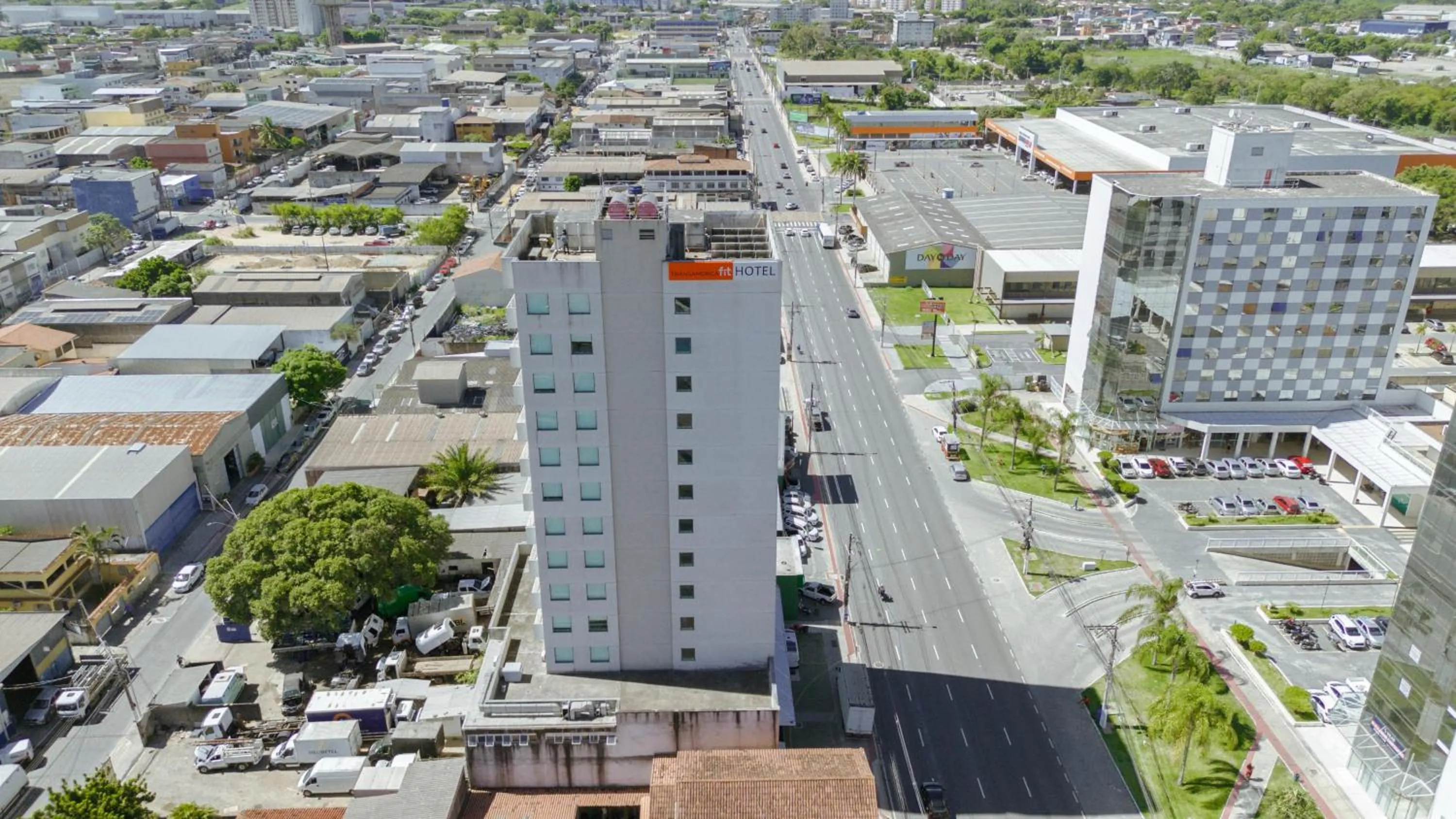 Facade/entrance in Transamerica Fit Serra