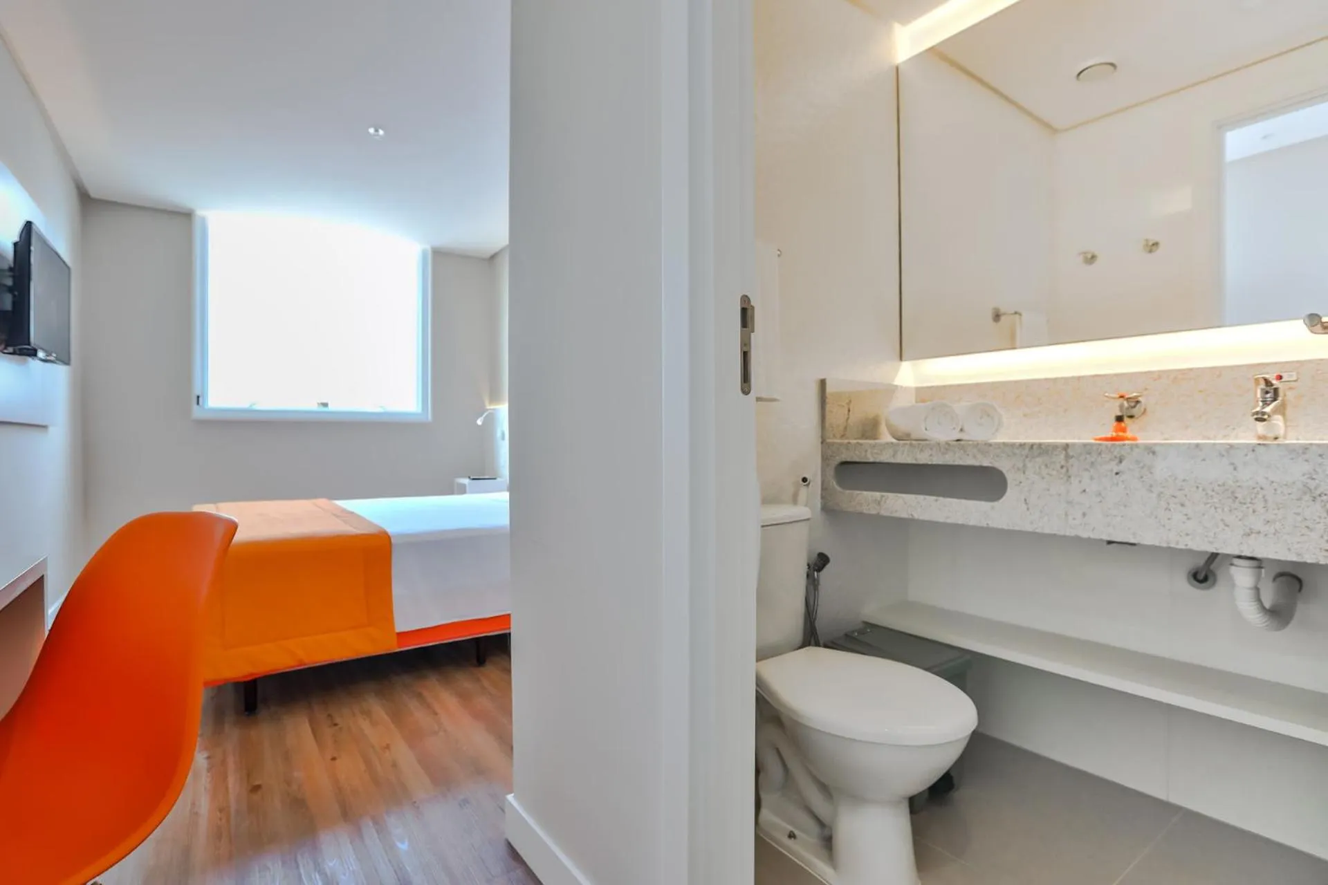 Bathroom in Transamerica Fit Serra