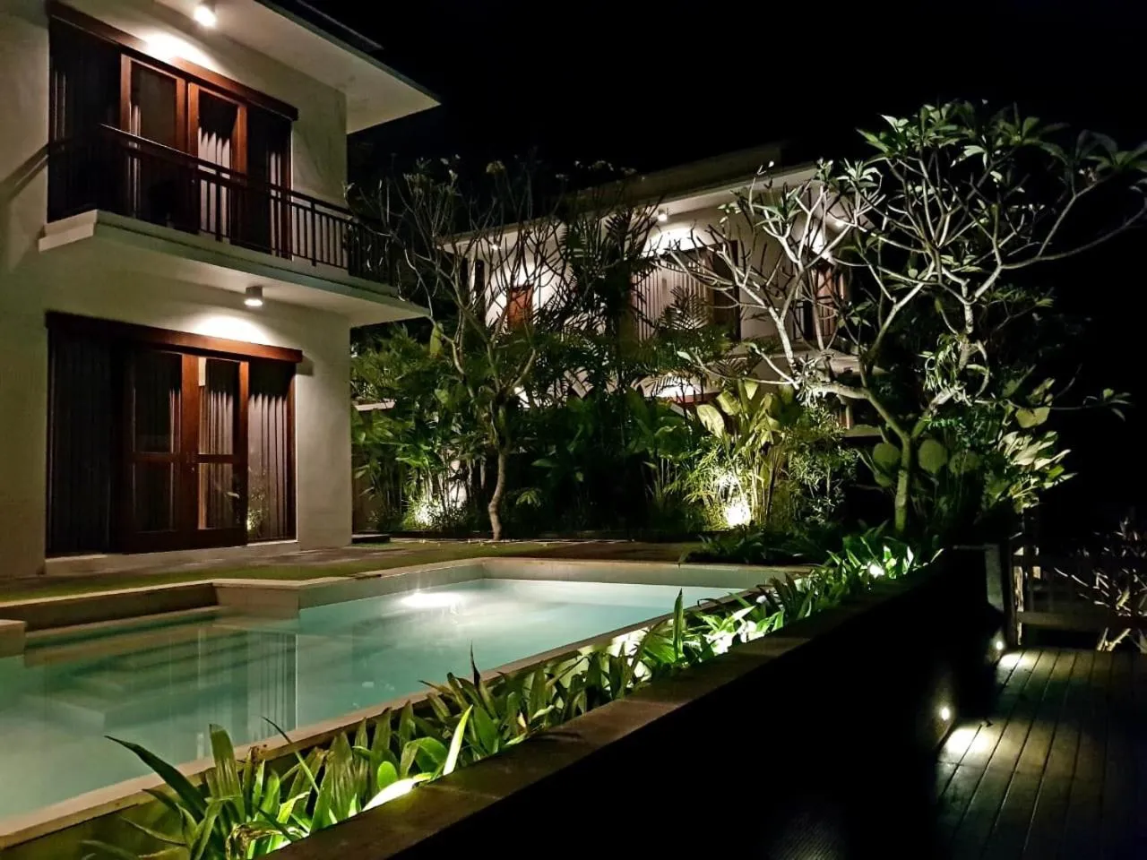 Garden in Annupuri Villas Bali