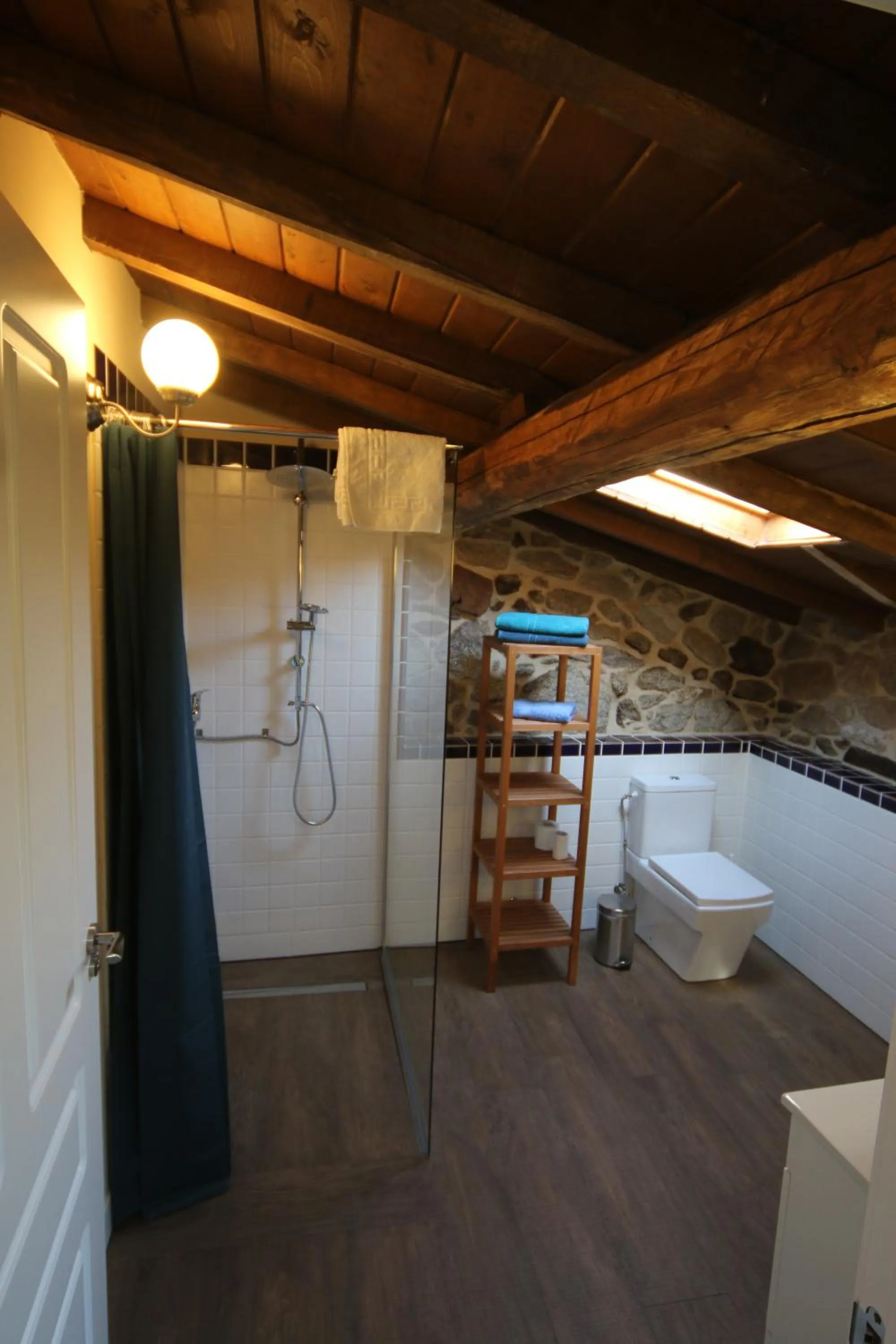 Bathroom in Pazo de Chaioso Ribeira Sacra