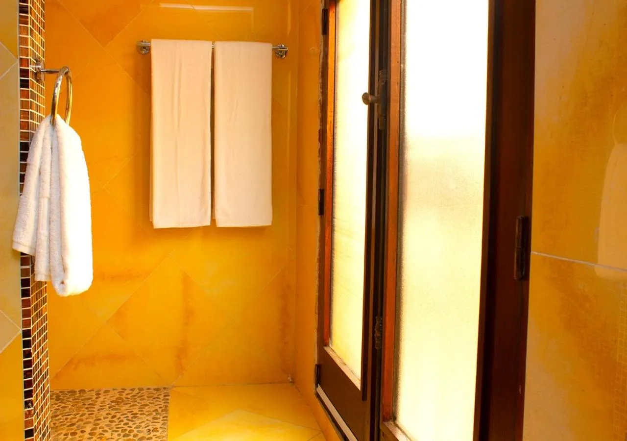 Bathroom in Hôtel La Villa Racine