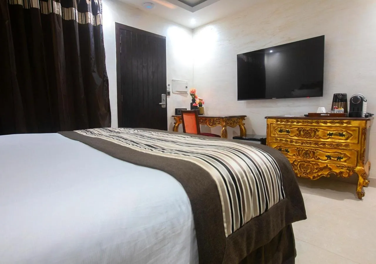 Bedroom, Bed in Hôtel La Villa Racine