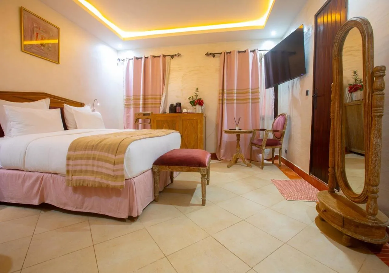 Bedroom, Bed in Hôtel La Villa Racine