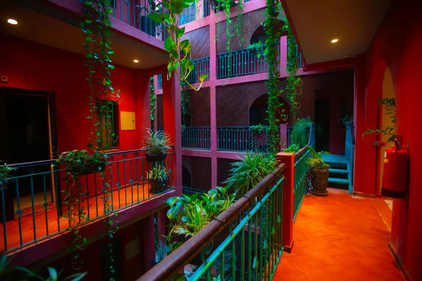 Facade/entrance in Hôtel La Villa Racine