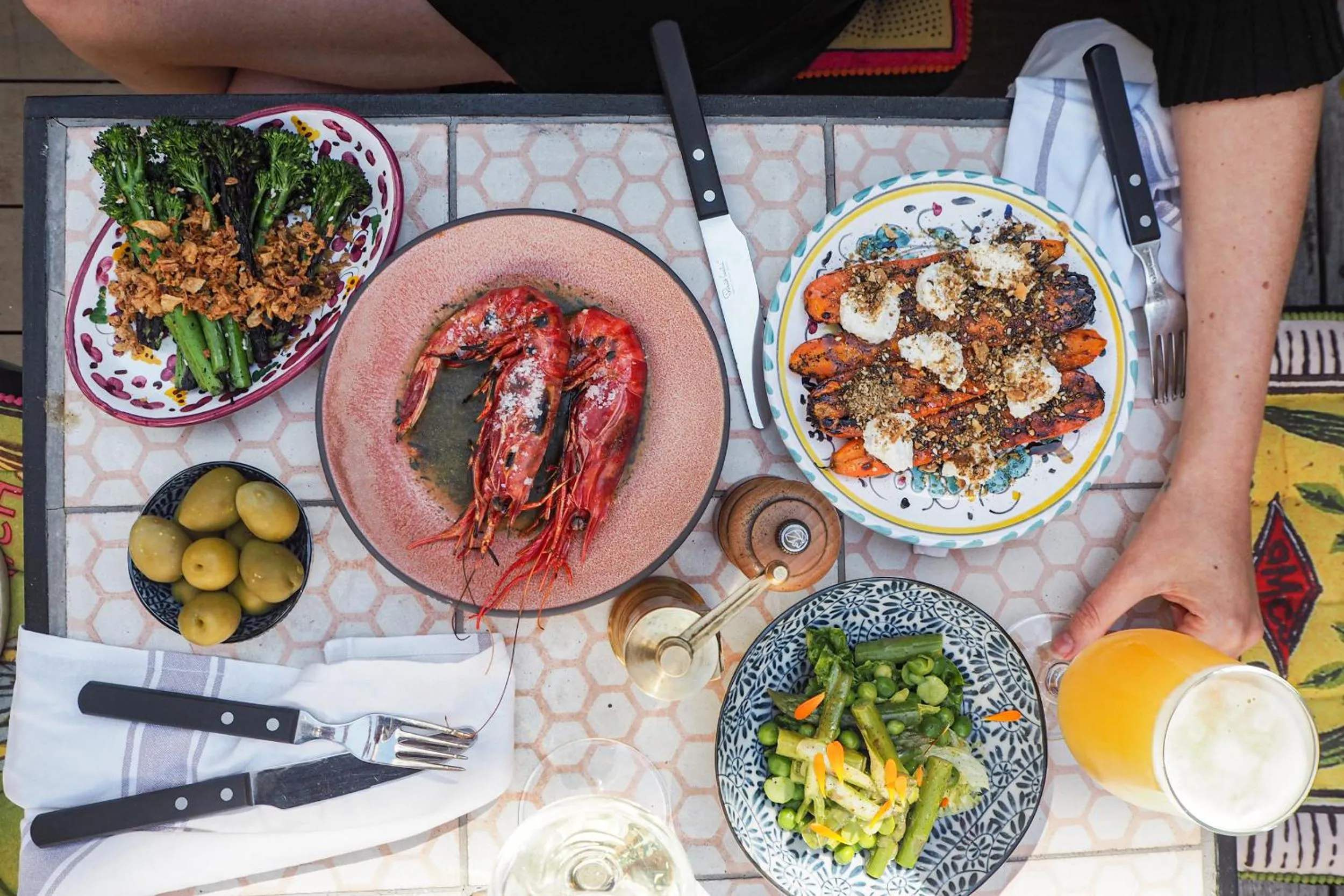 Food and drinks in Artist Residence Brighton