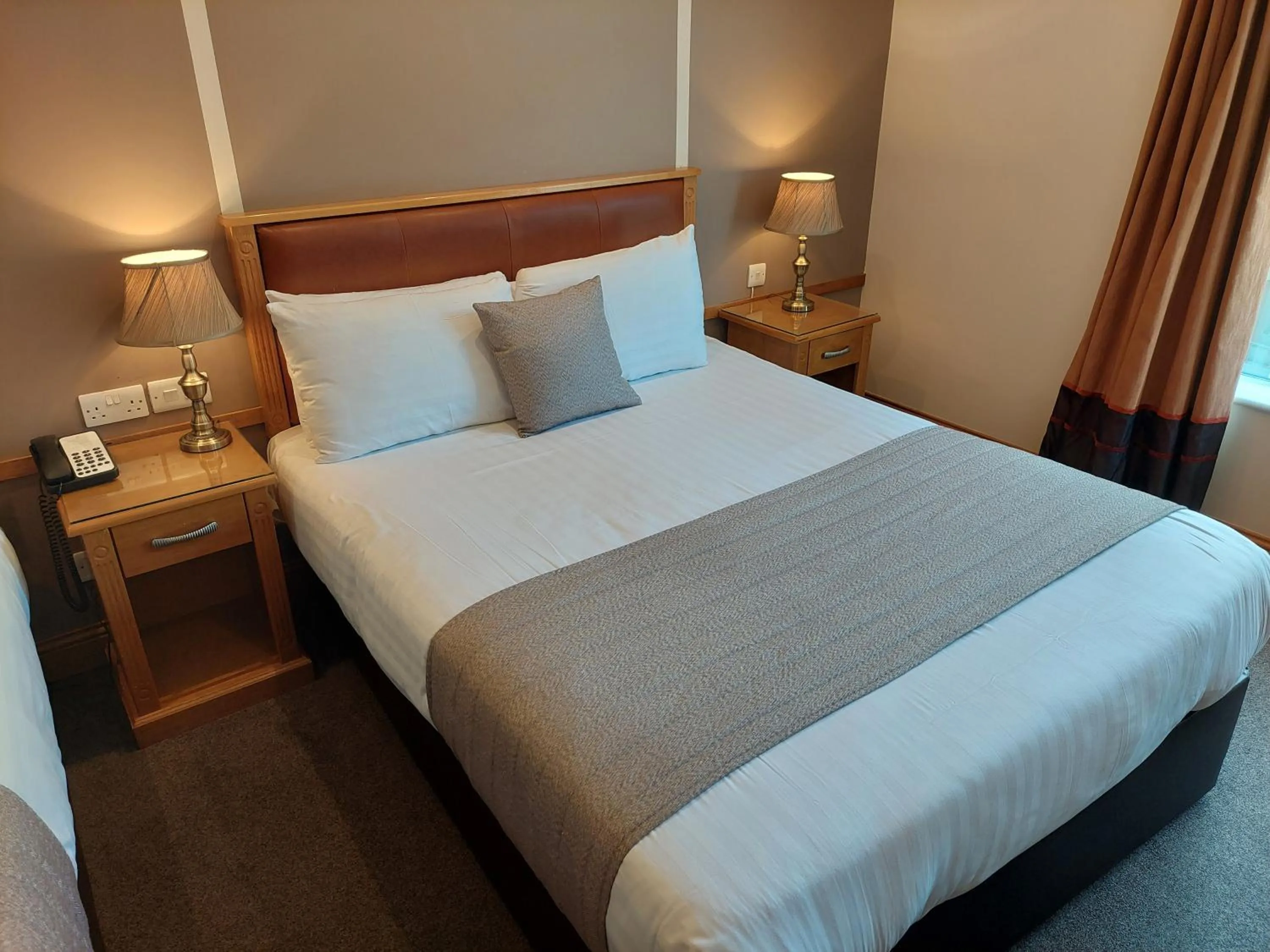 Bed in The Ballyliffin Lodge and Spa