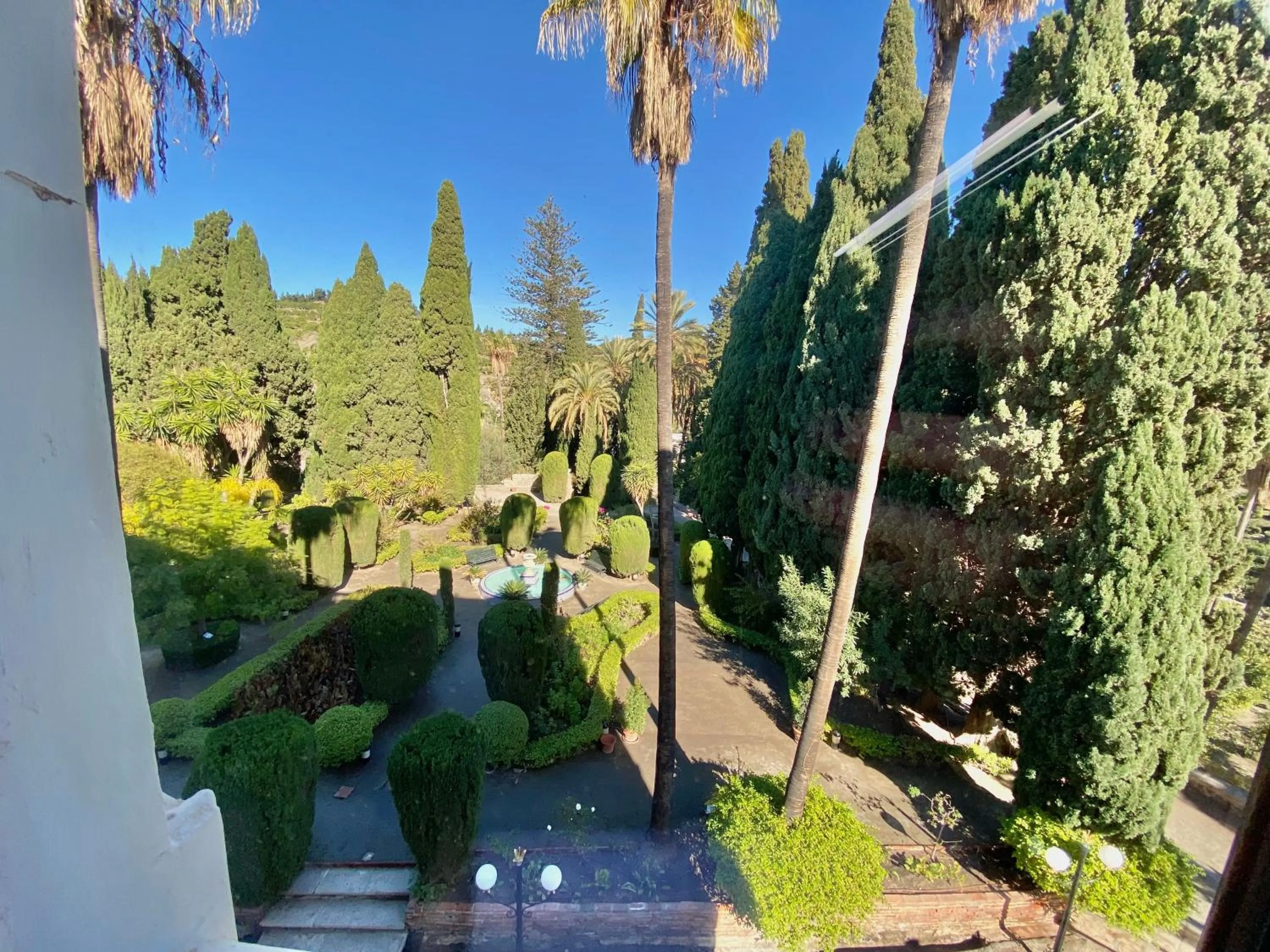 Garden view in Casa de los Bates