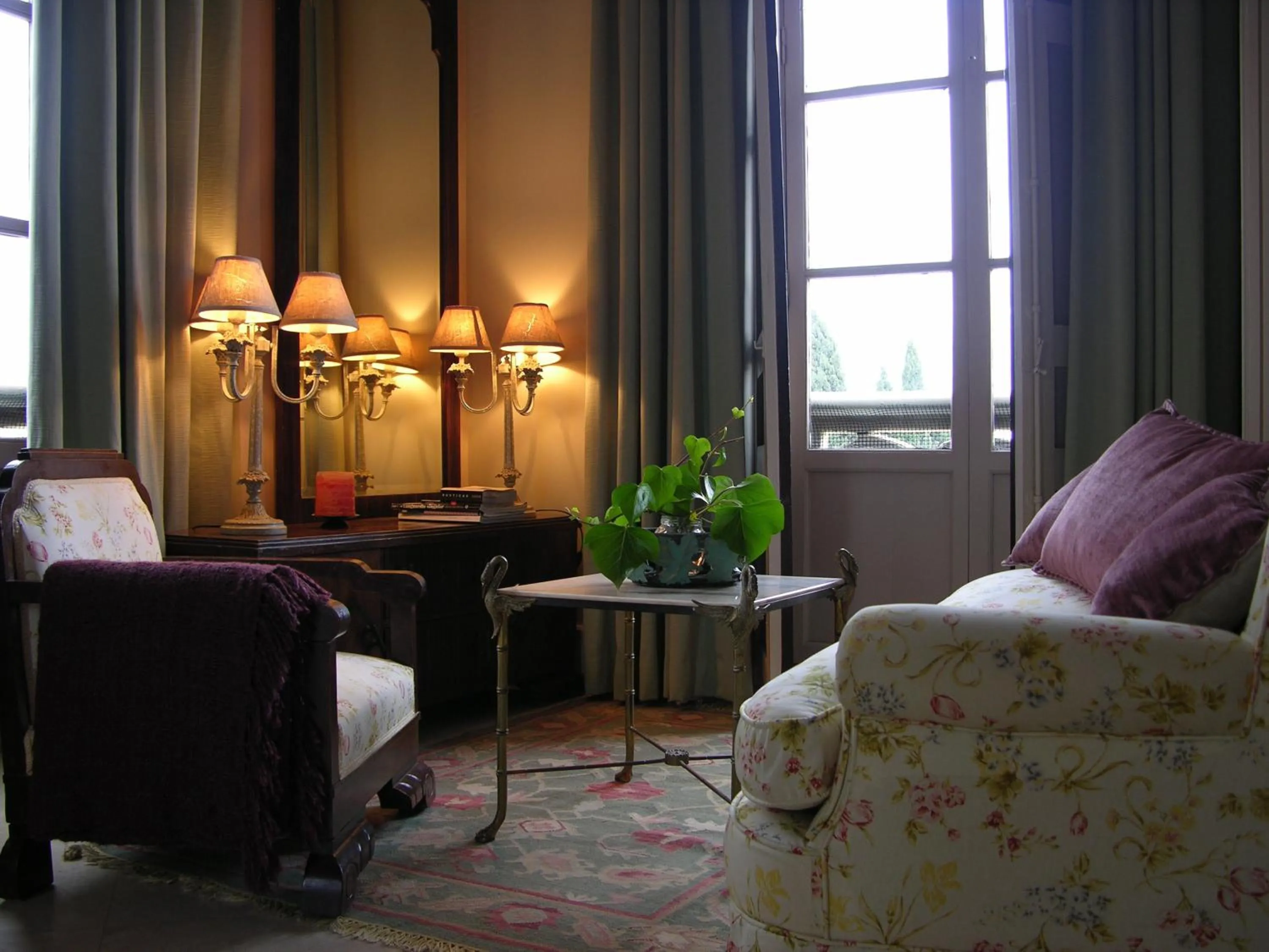 Other in Casa de los Bates