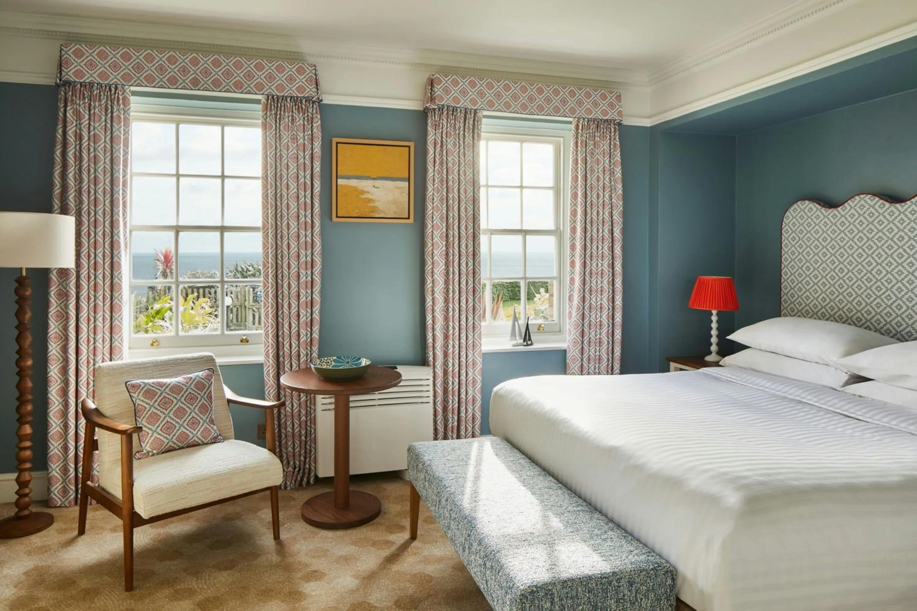 Photo of the whole room, Bed in Bournemouth Highcliff Marriott Hotel